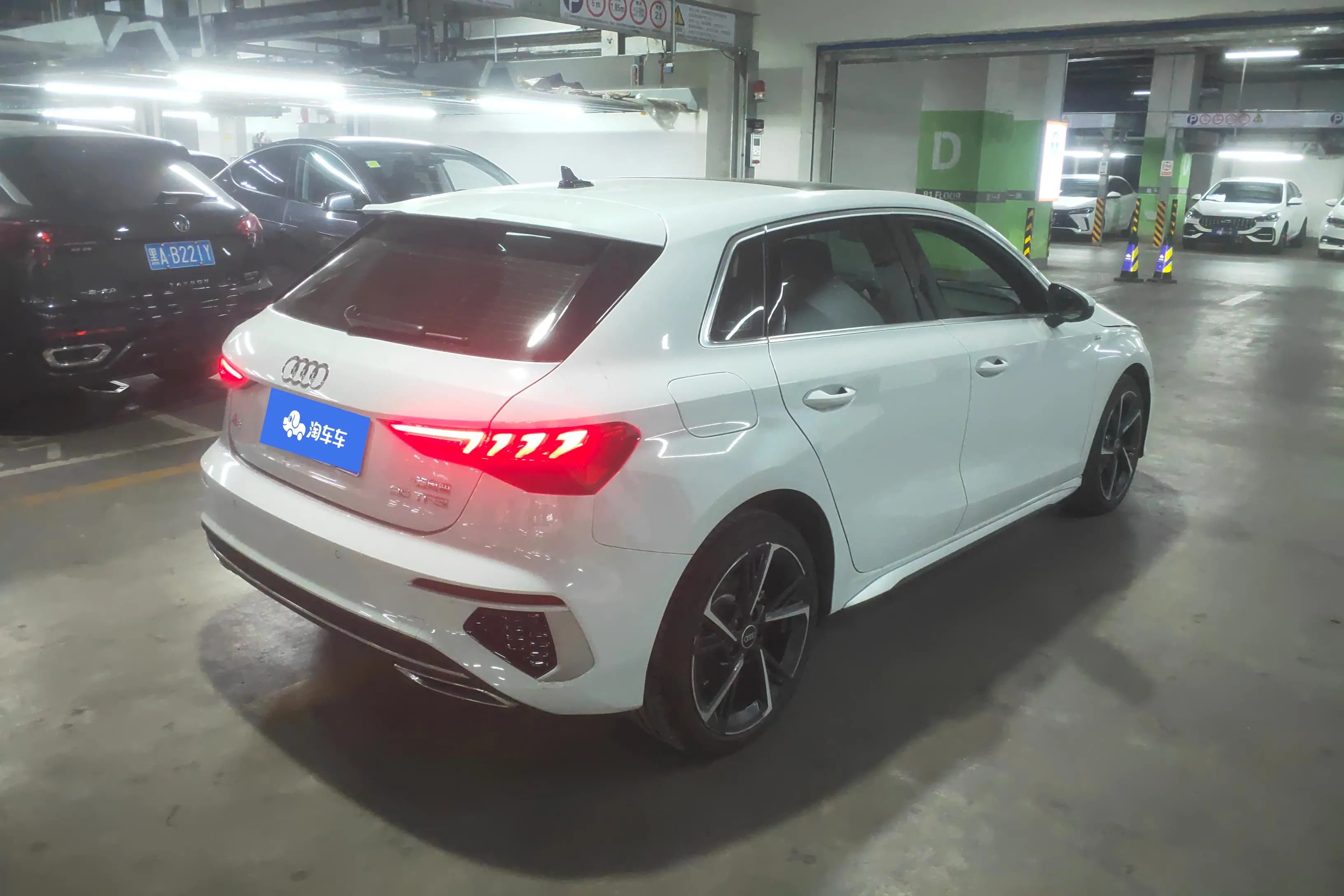 Audi A3 2024 г. 11589 км. — фото 3