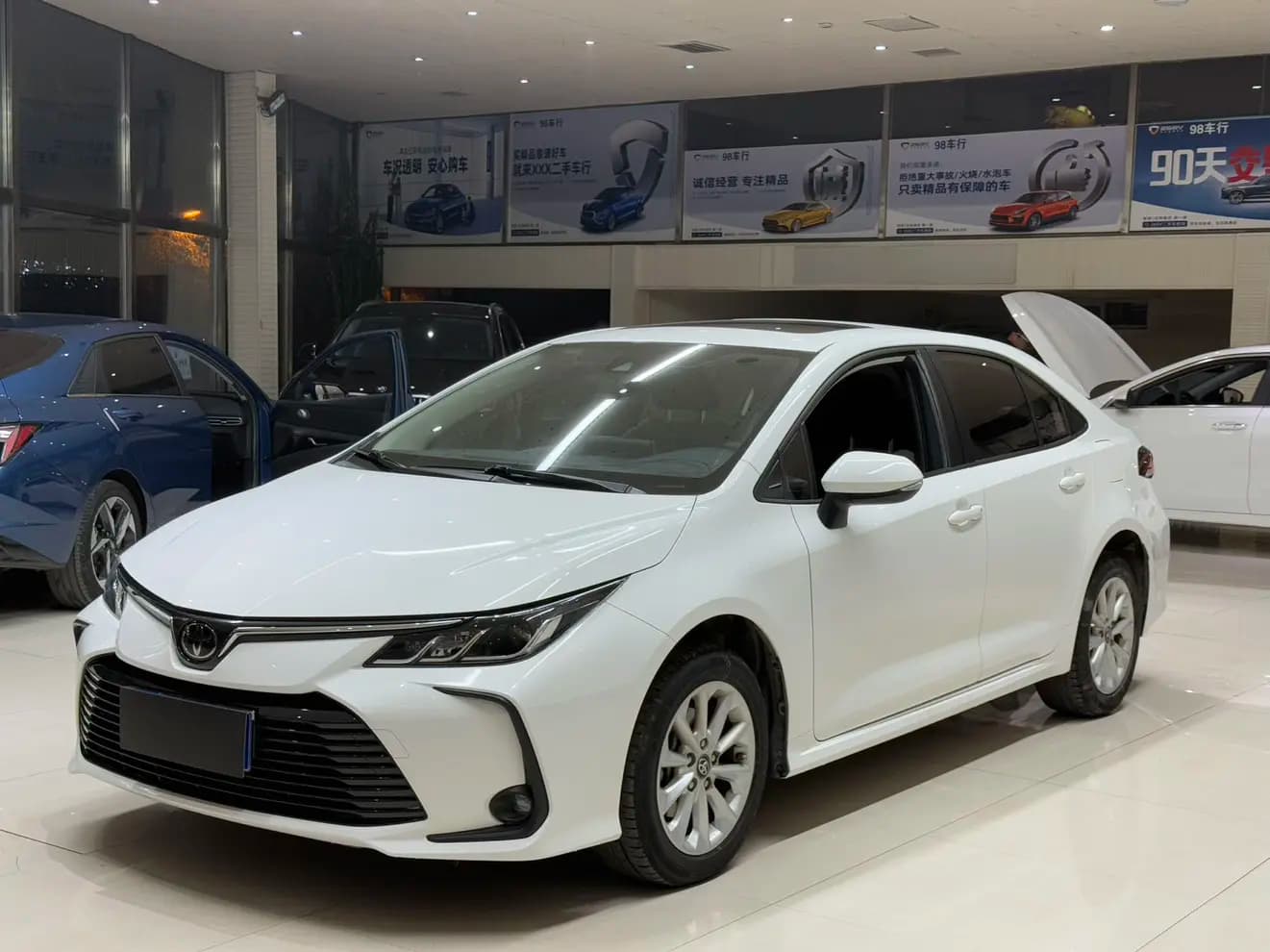 Toyota Corolla 2022 г. 37000 км.