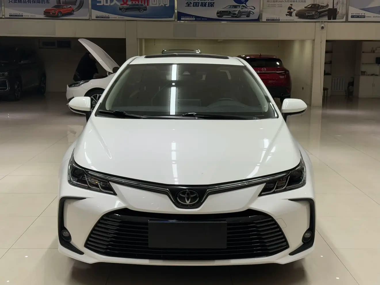 Toyota Corolla 2022 г. 37000 км. — фото 2