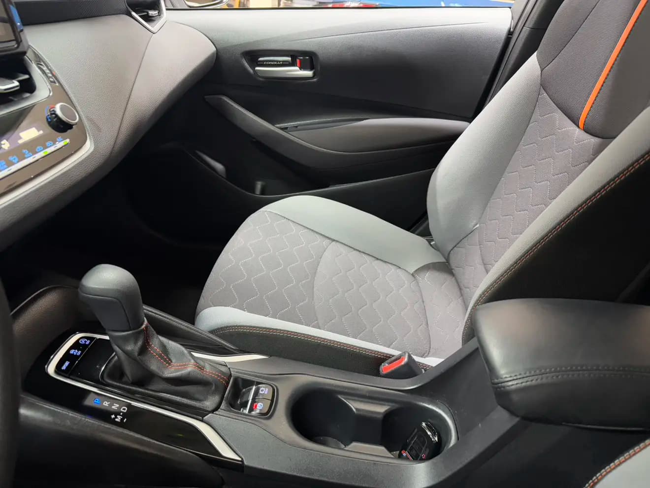 Toyota Corolla 2022 г. 37000 км. — фото 11