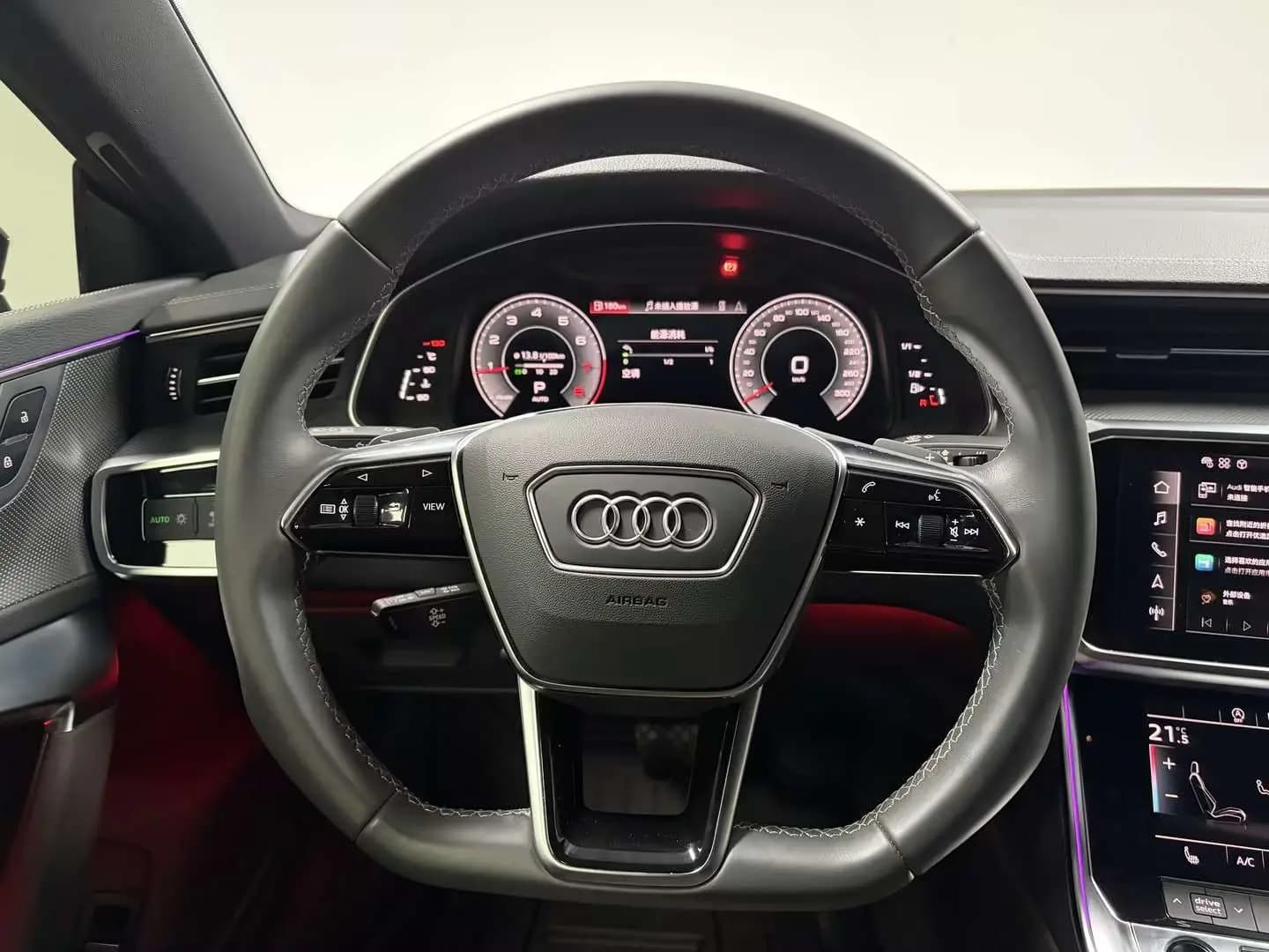 Audi A7L 2023 г. 40400 км. — фото 15