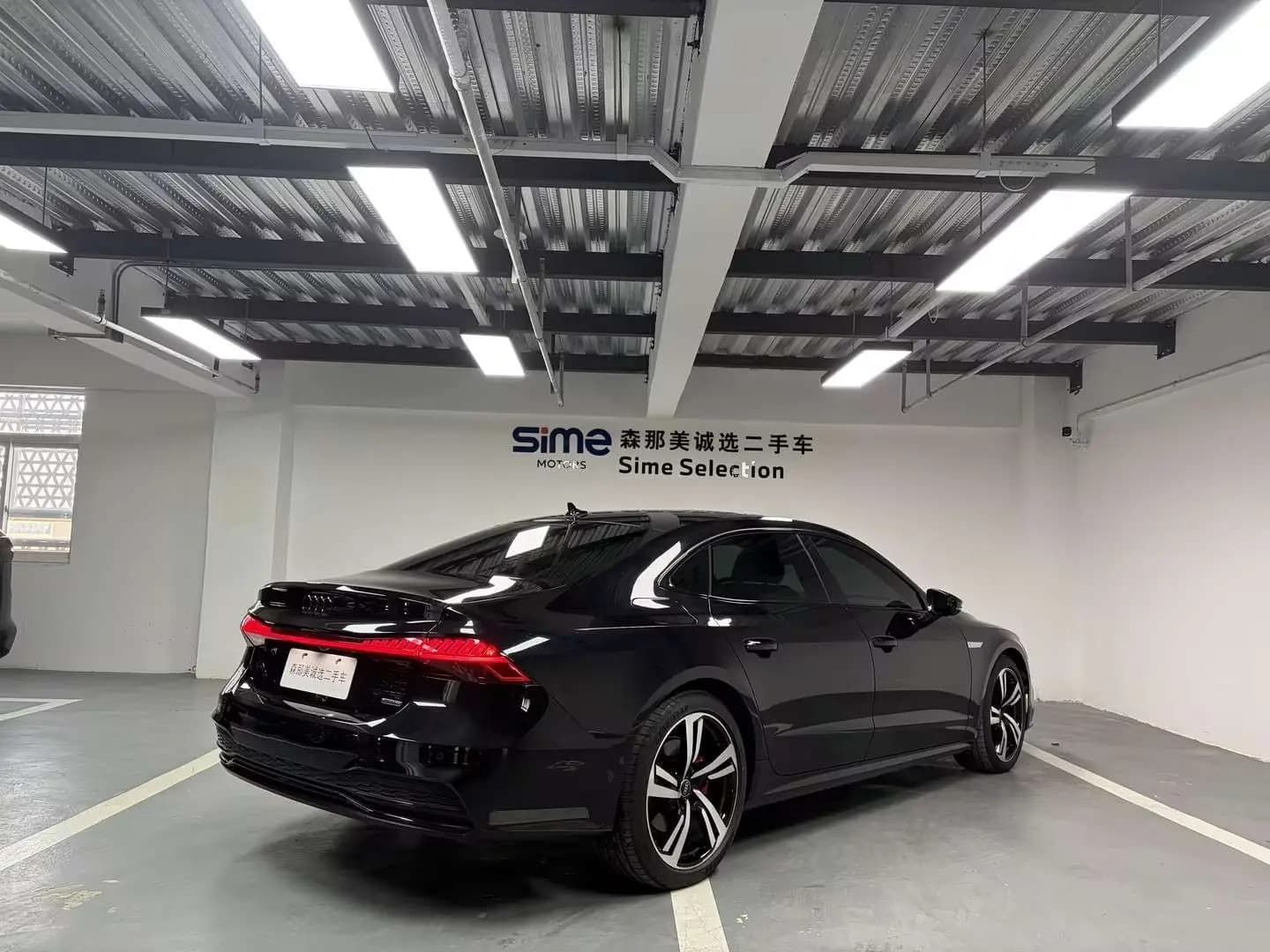 Audi A7L 2023 г. 40400 км. — фото 4