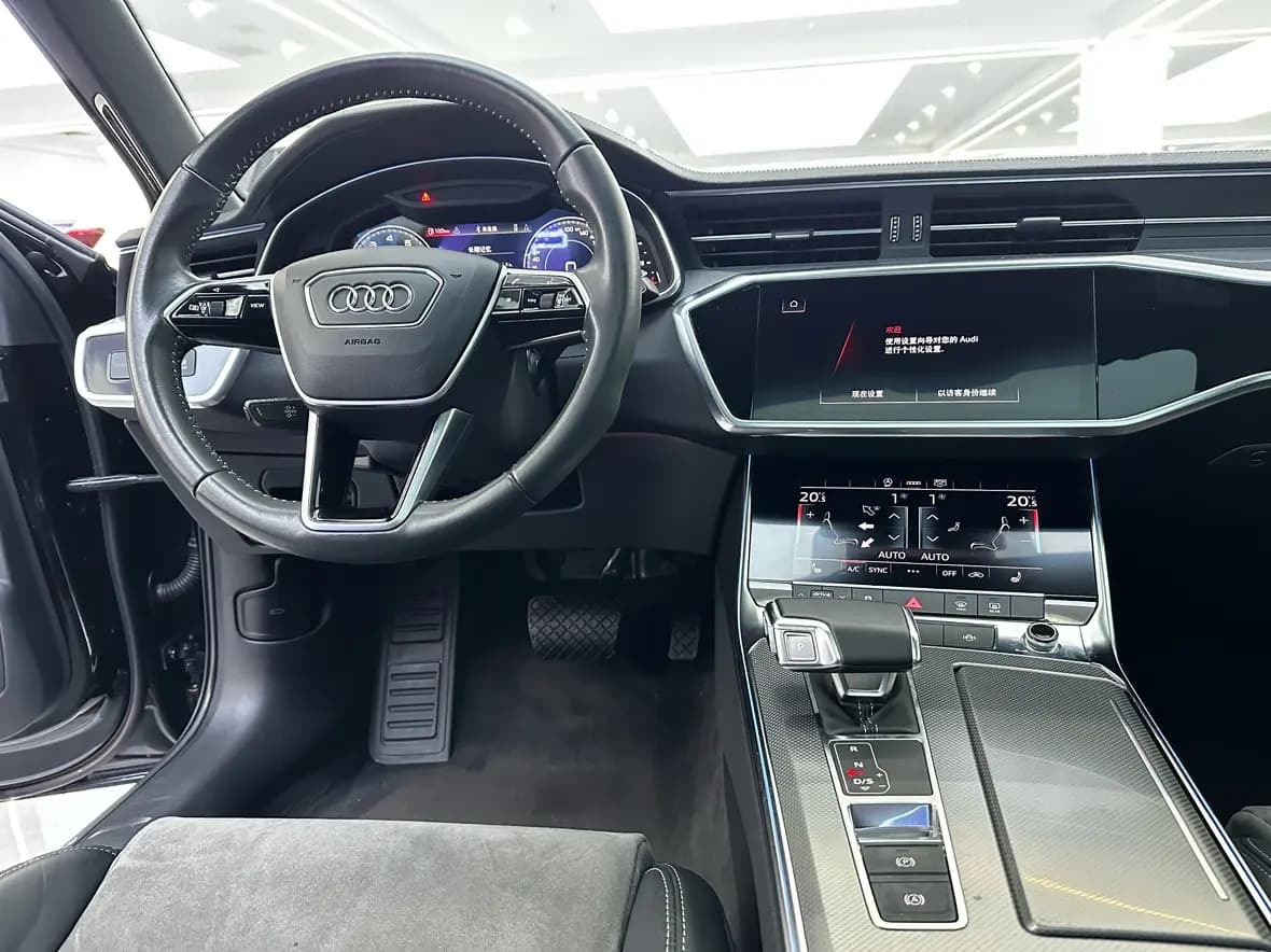 Audi A6L 2021 г. 96027 км. — фото 11
