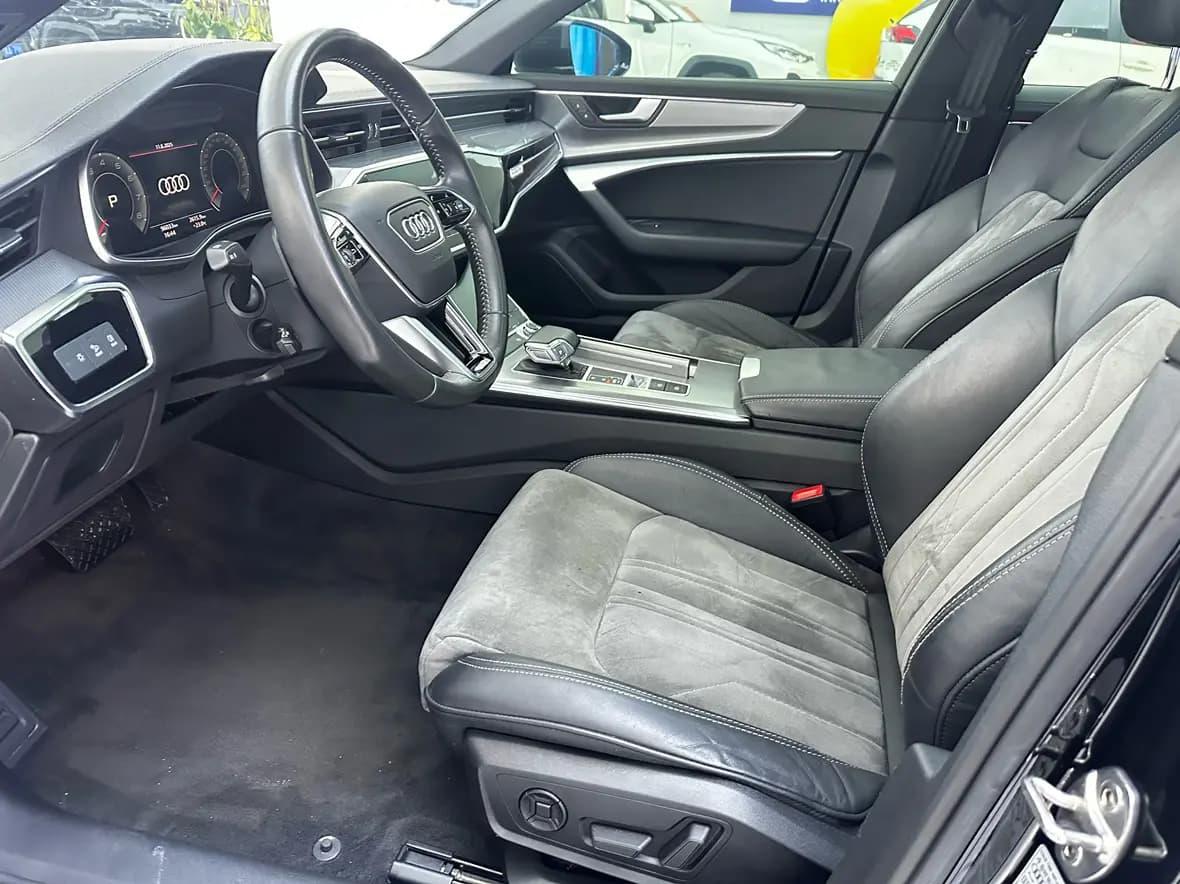 Audi A6L 2021 г. 96027 км. — фото 19