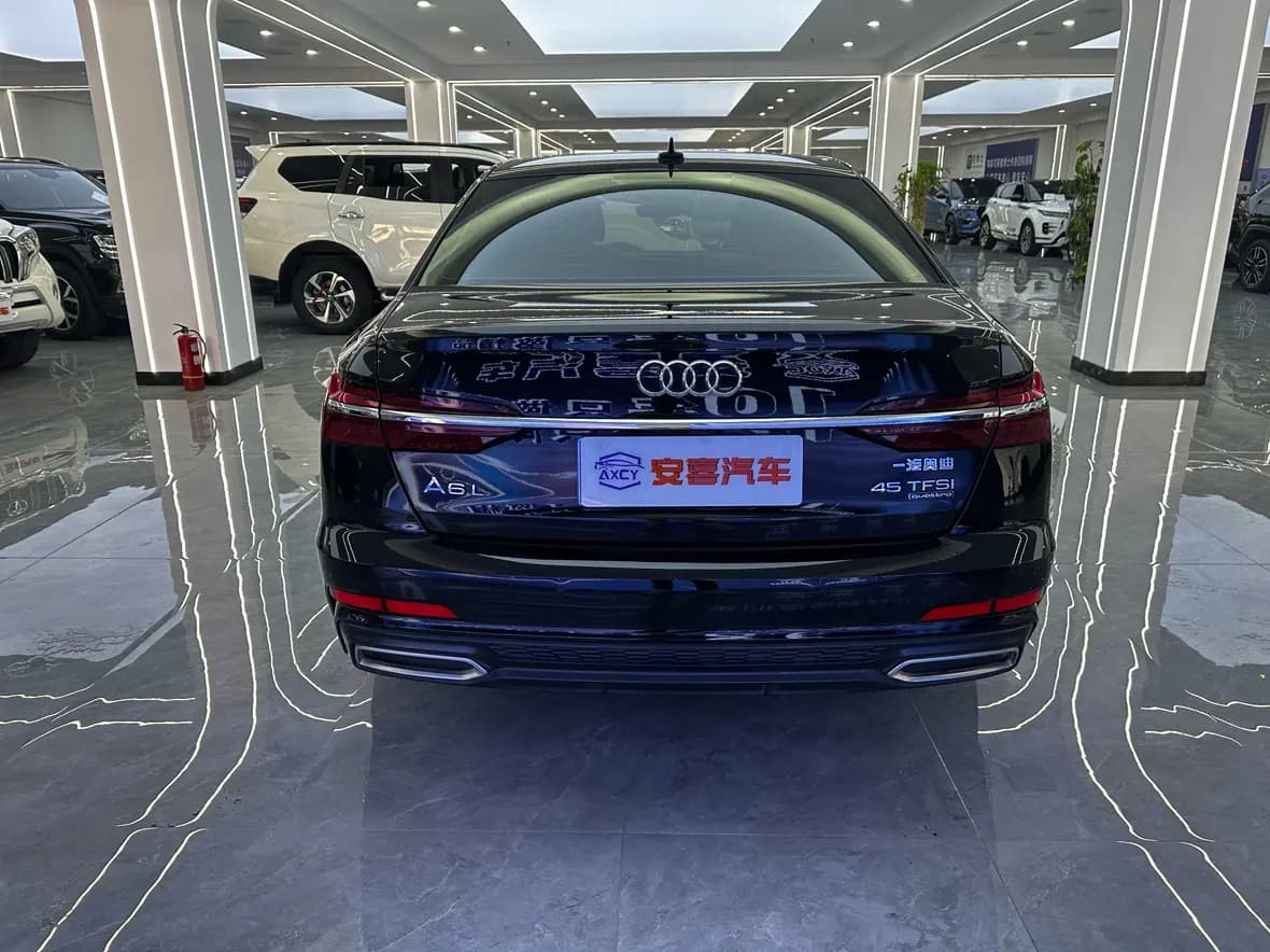 Audi A6L 2021 г. 96027 км. — фото 5