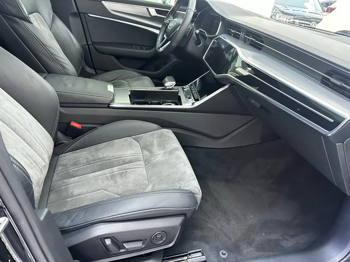 Audi A6L 2021 г. 96027 км. — фото 7
