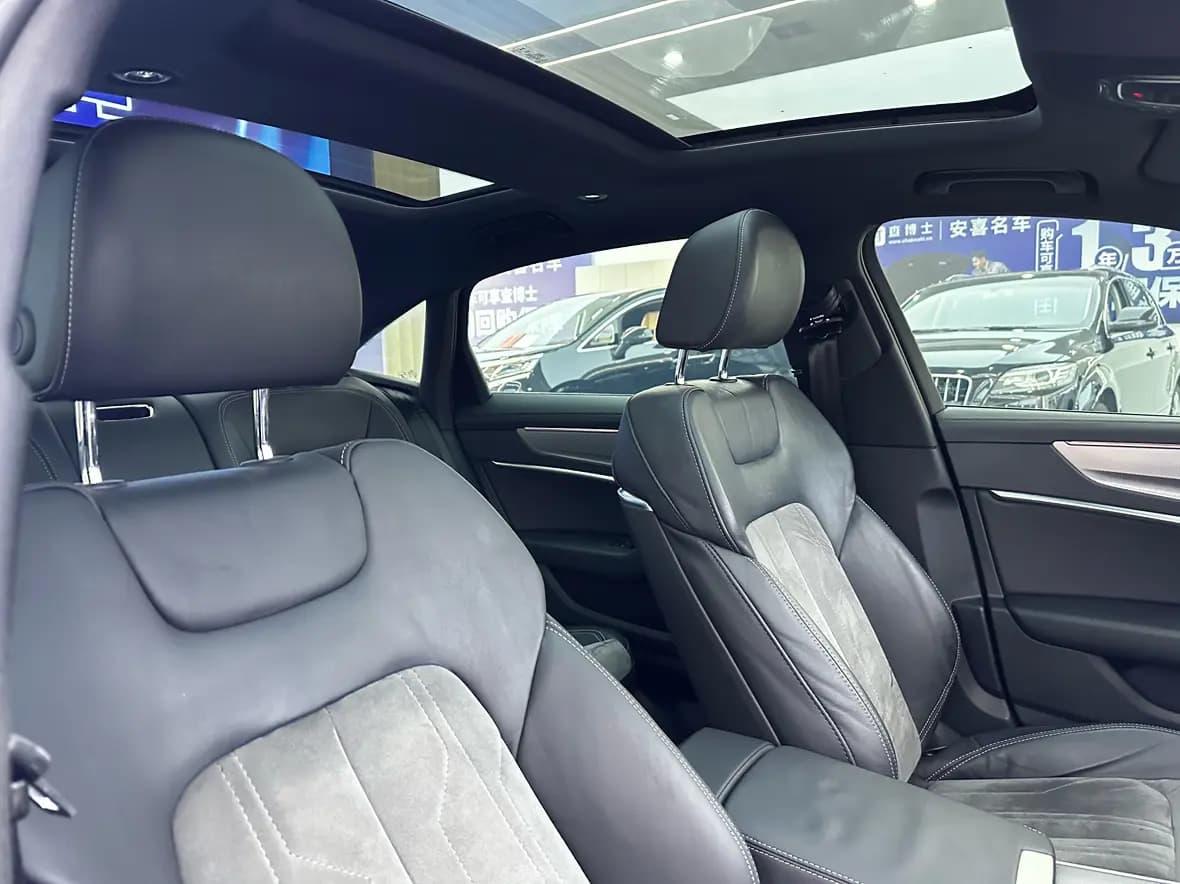 Audi A6L 2021 г. 96027 км. — фото 9