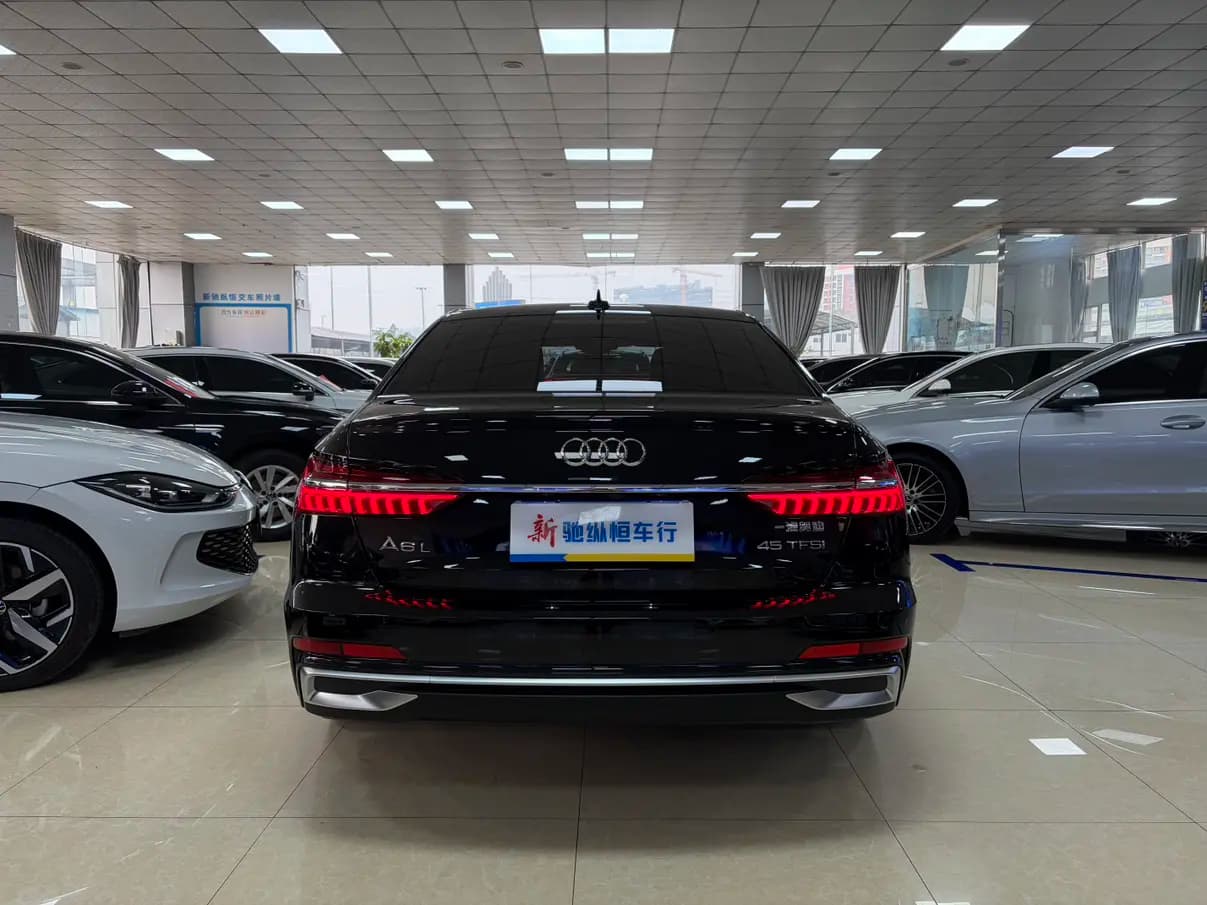 Audi A6L 2025 г. 2014 км. — фото 5