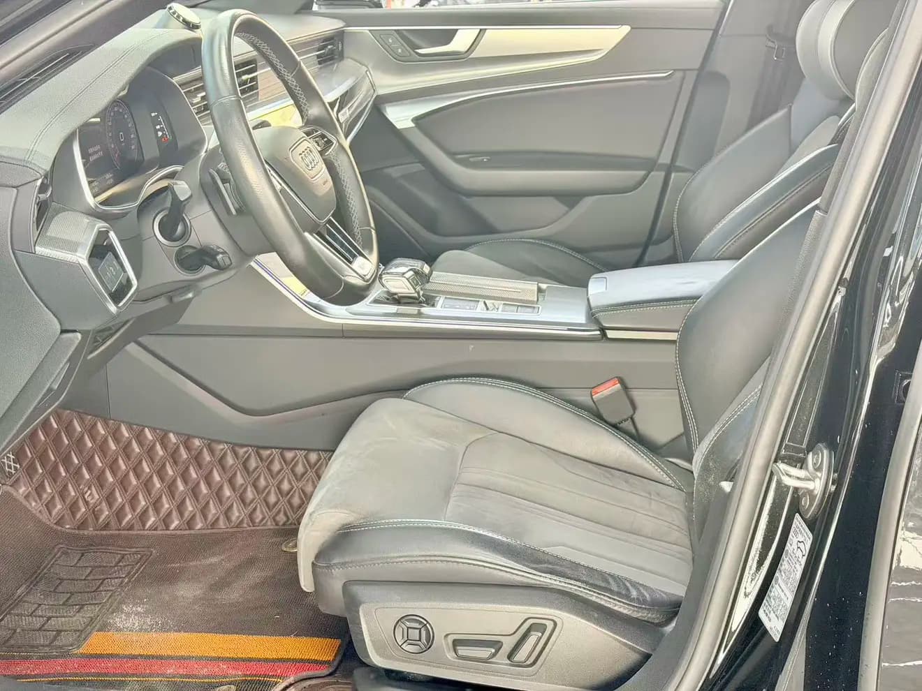 Audi A6L 2022 г. 67015 км. — фото 13