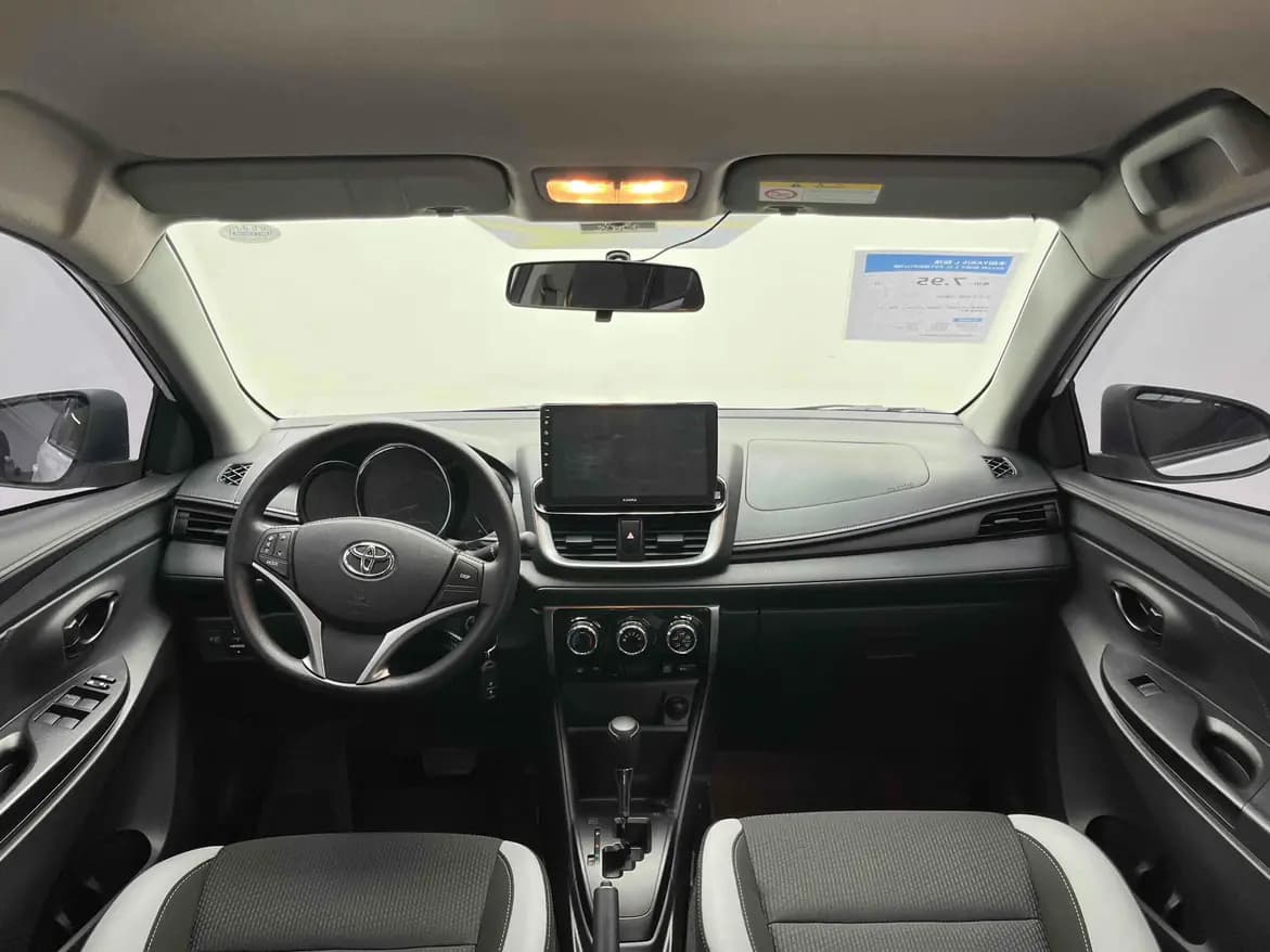 Toyota Yaris L 2022 г. 28134 км. — фото 8