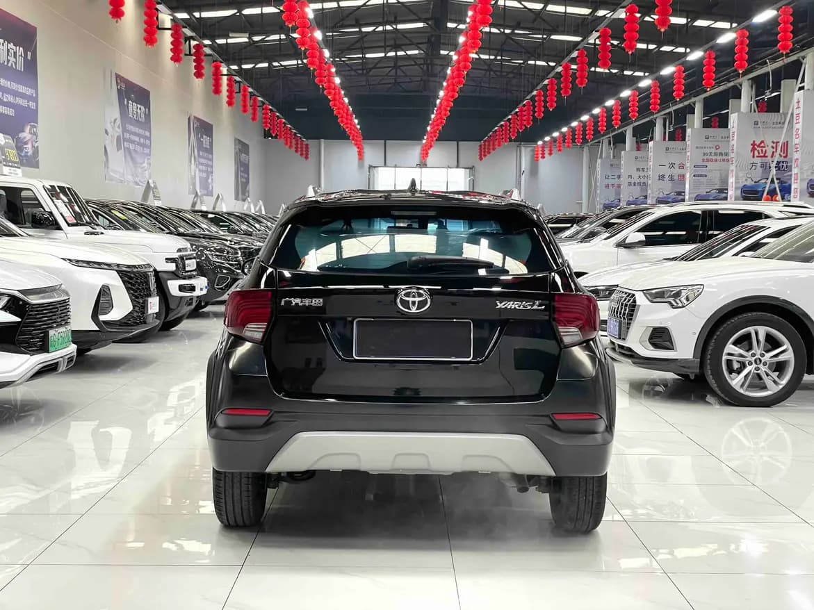 Toyota Yaris L 2022 г. 33235 км. — фото 4
