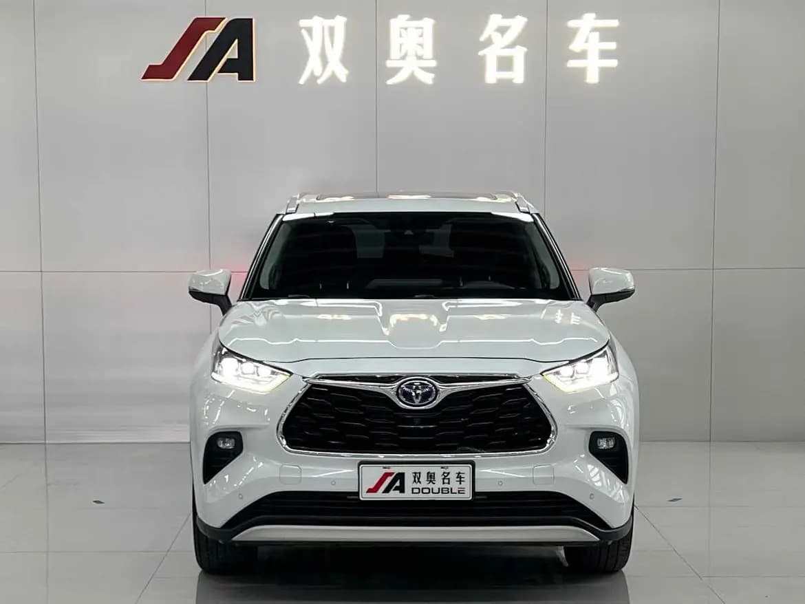 Toyota Highlander 2022 г. 85091 км. — фото 2