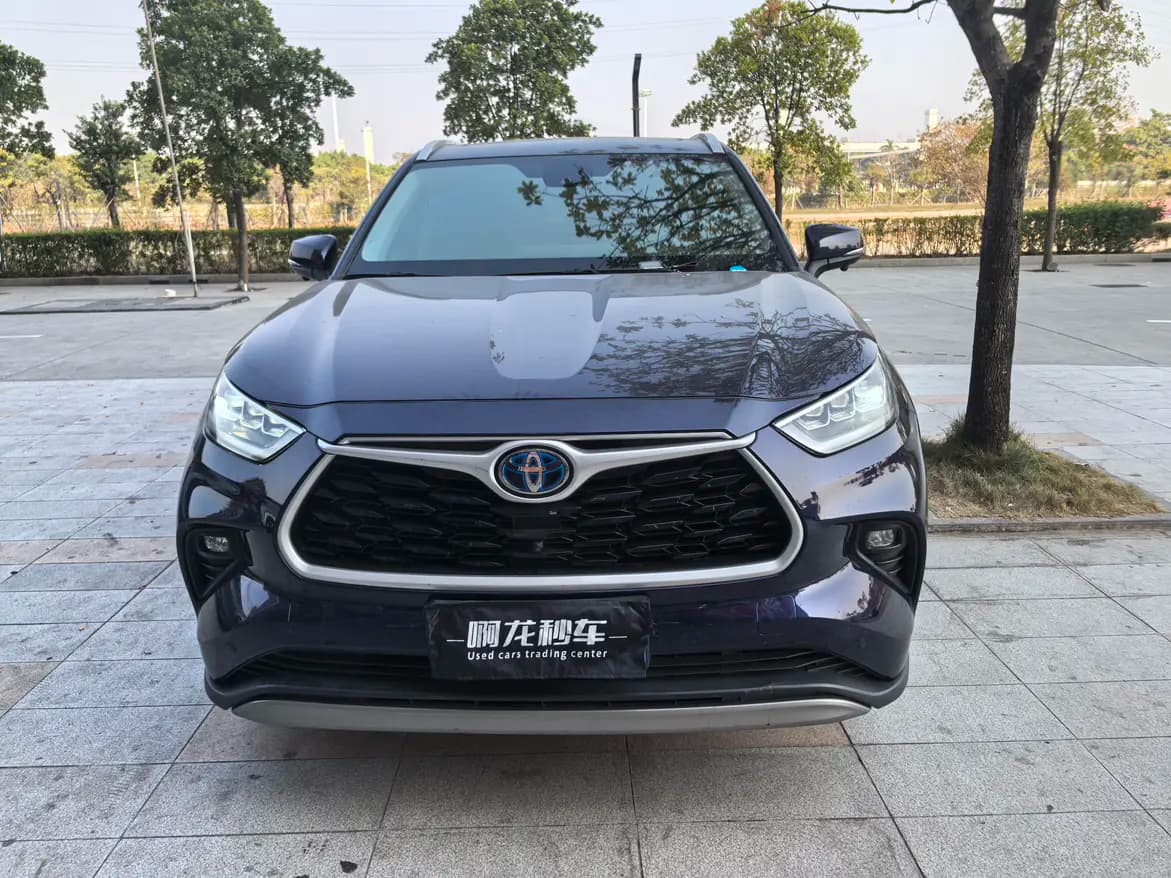 Toyota Highlander 2022 г. 62095 км. — фото 2
