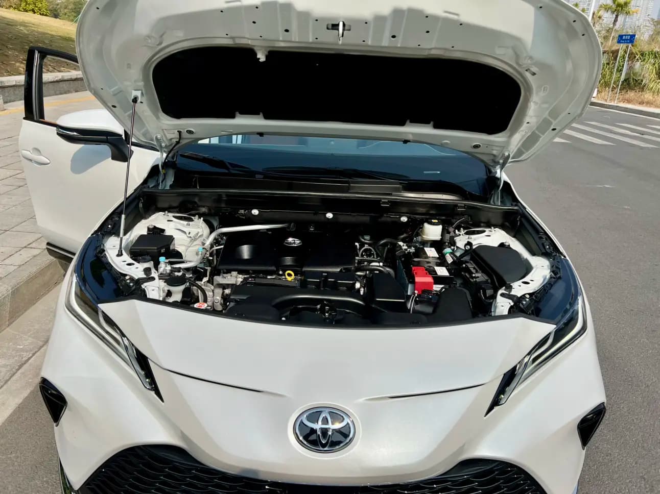 Toyota Venza 2022 г. 50062 км. — фото 19