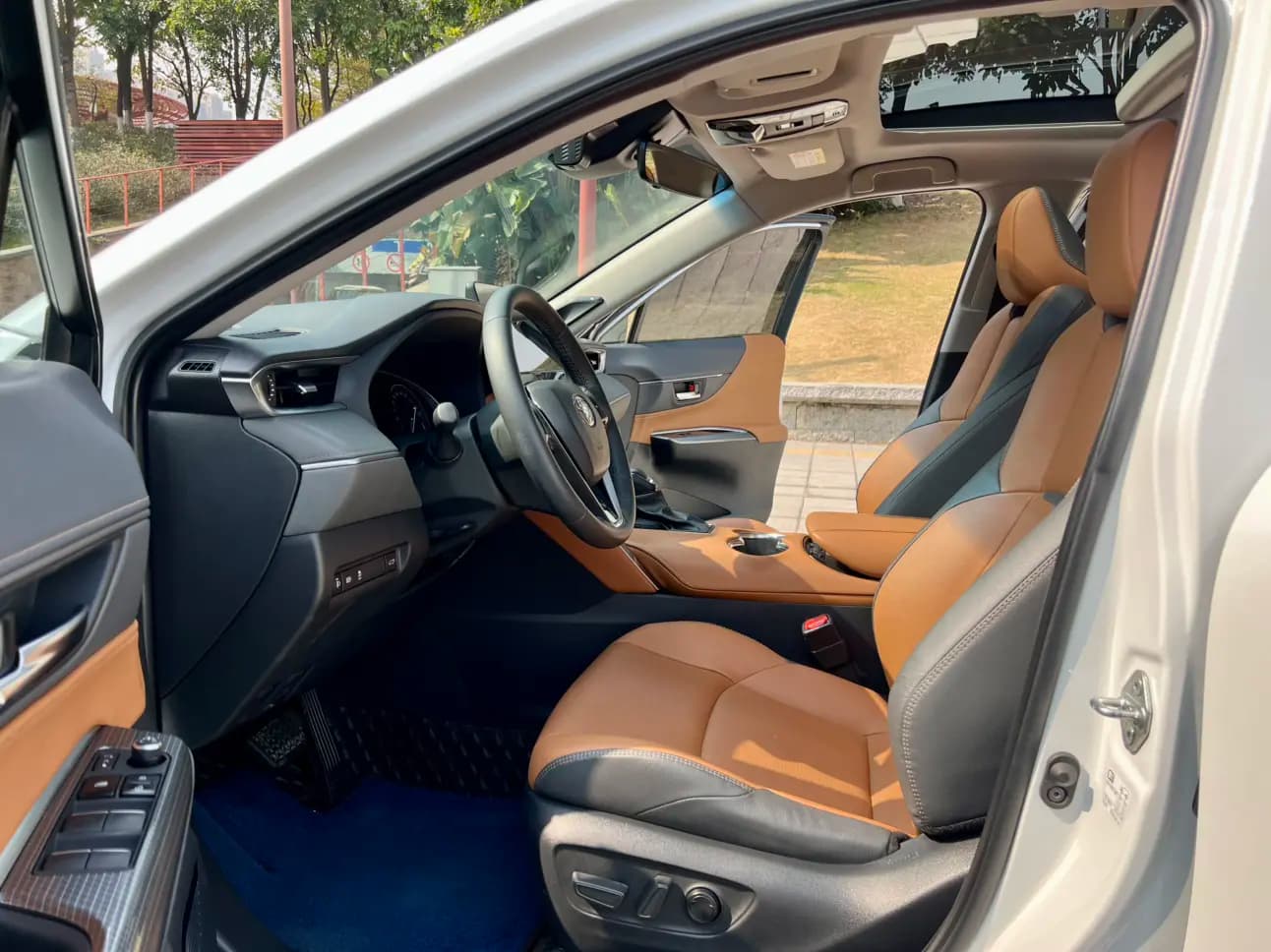 Toyota Venza 2022 г. 50062 км. — фото 27
