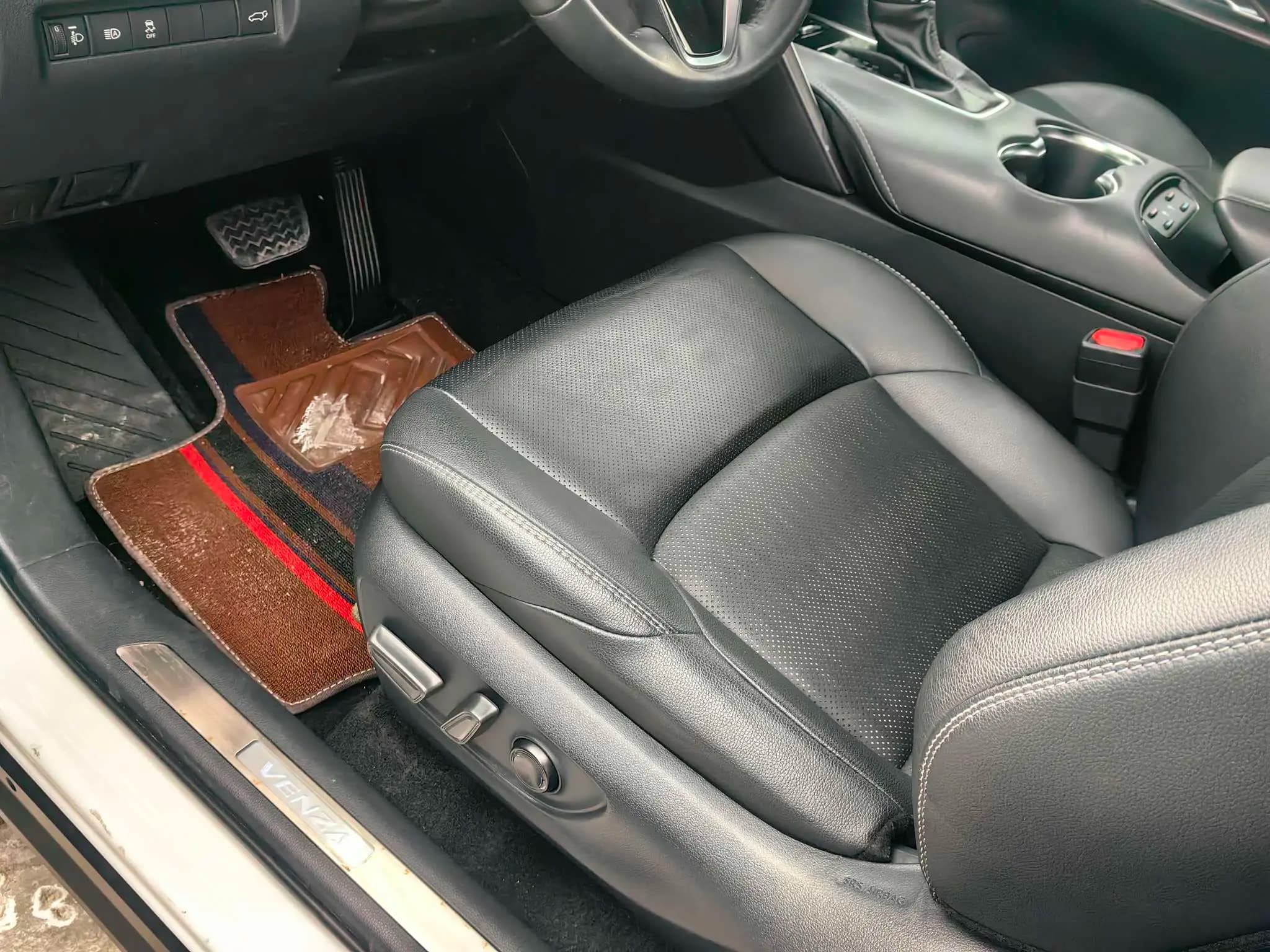 Toyota Venza 2023 г. 50064 км. — фото 9