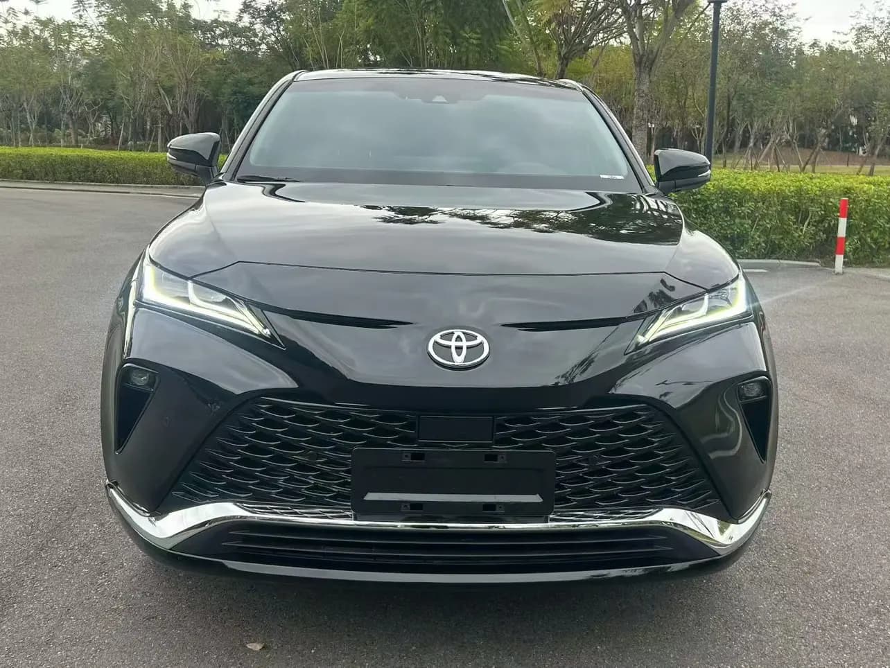 Toyota Venza 2025 г. 5065 км. — фото 2