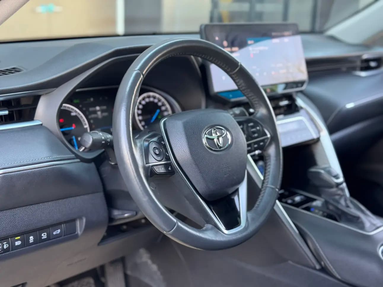 Toyota Harrier 2022 г. 52011 км. — фото 20