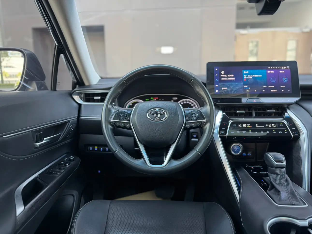 Toyota Harrier 2022 г. 52011 км. — фото 22