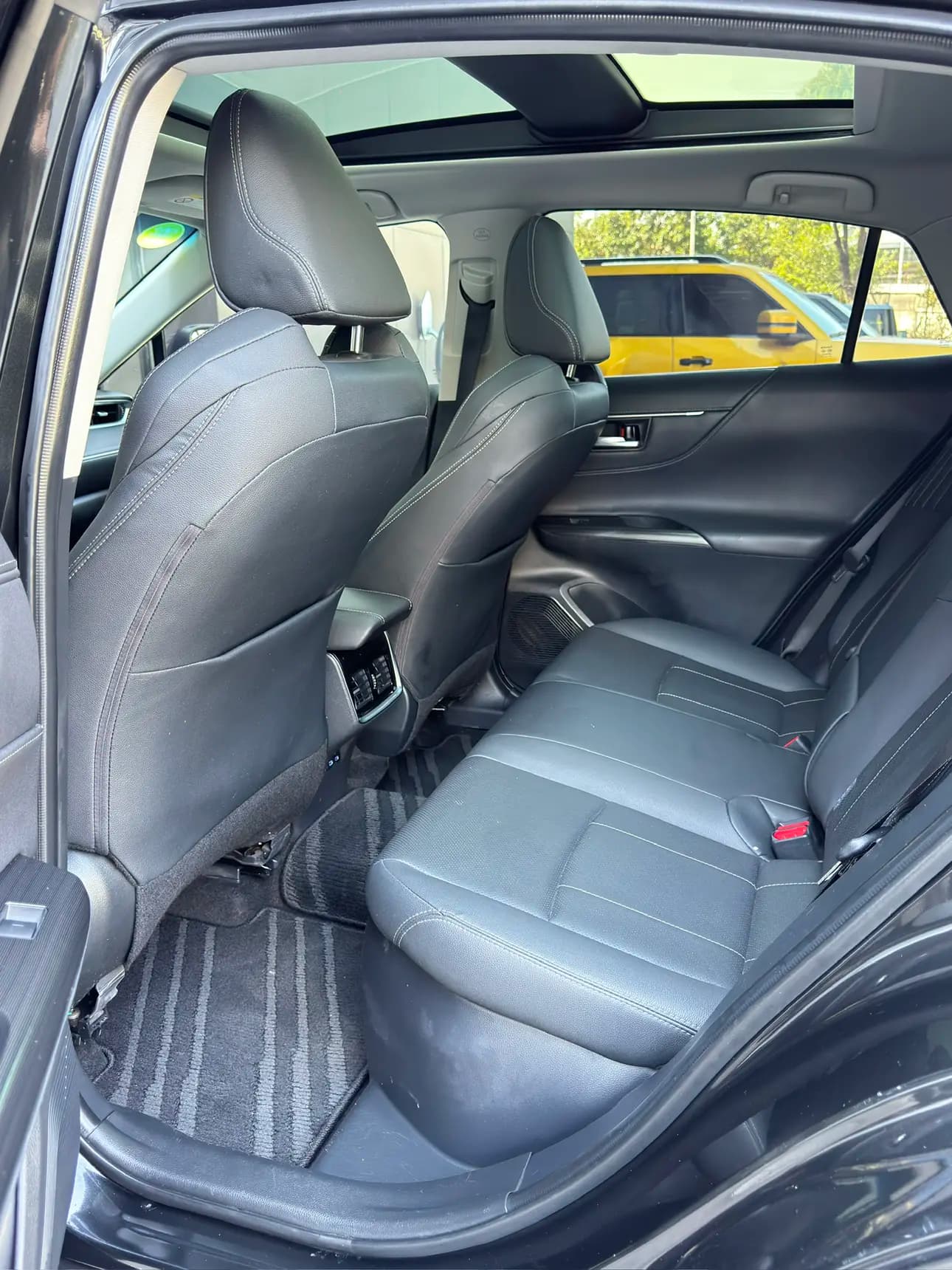 Toyota Harrier 2022 г. 52011 км. — фото 27