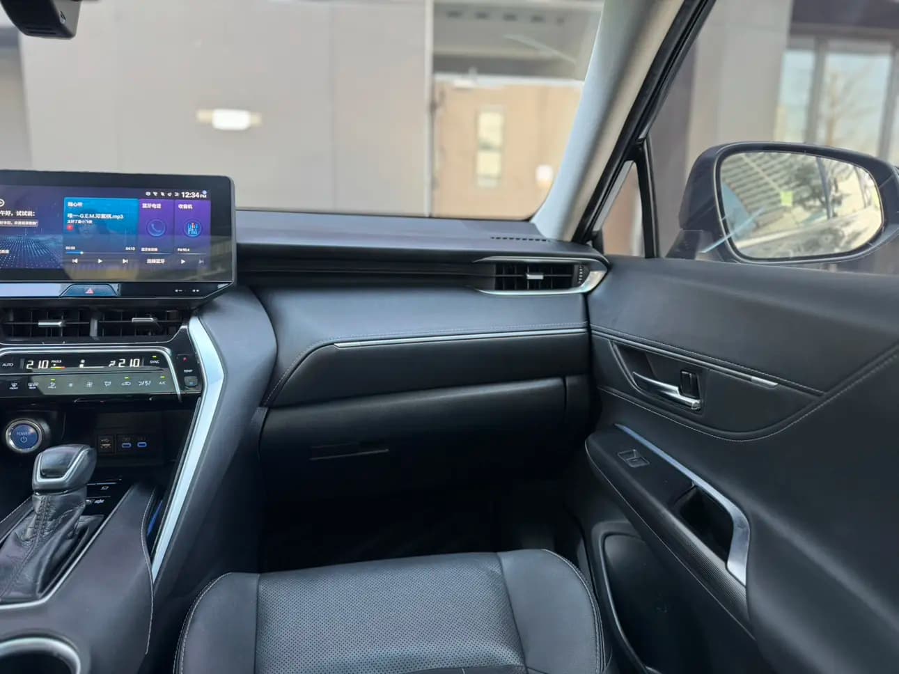 Toyota Harrier 2022 г. 52011 км. — фото 28