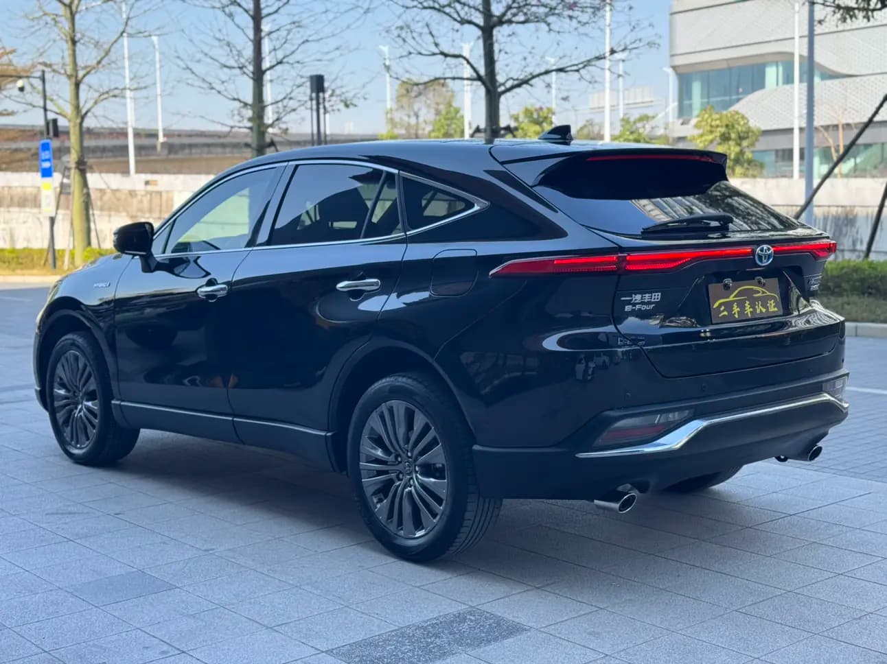 Toyota Harrier 2022 г. 52011 км. — фото 4