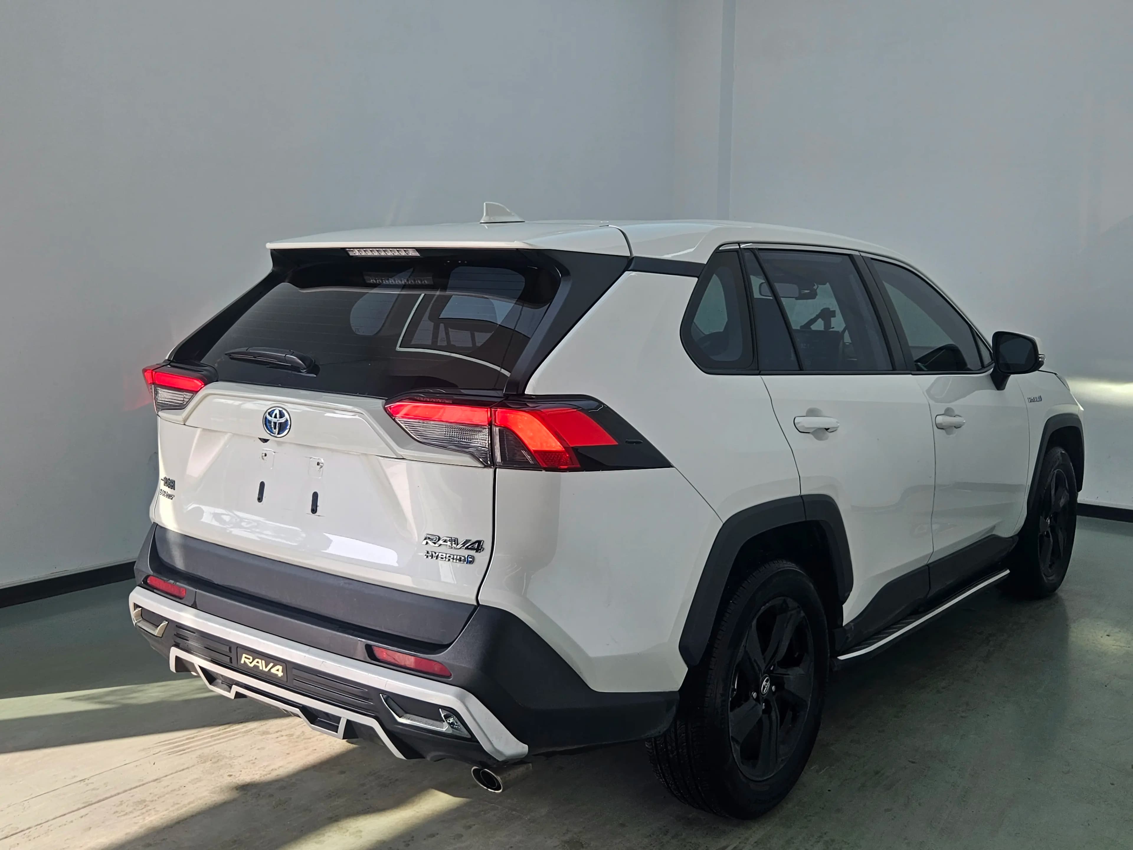 Toyota RAV4 2021 г. 83055 км. — фото 3