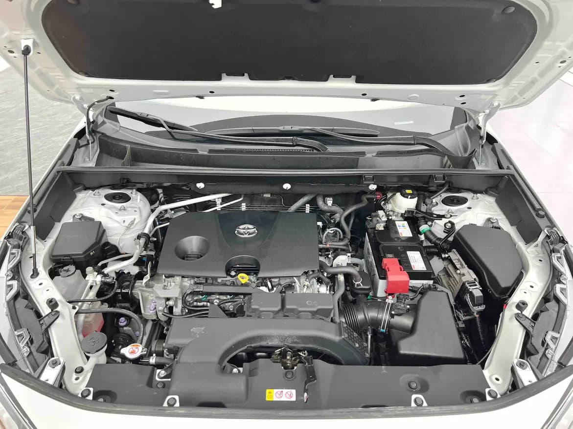 Toyota RAV4 2022 г. 32858 км. — фото 4