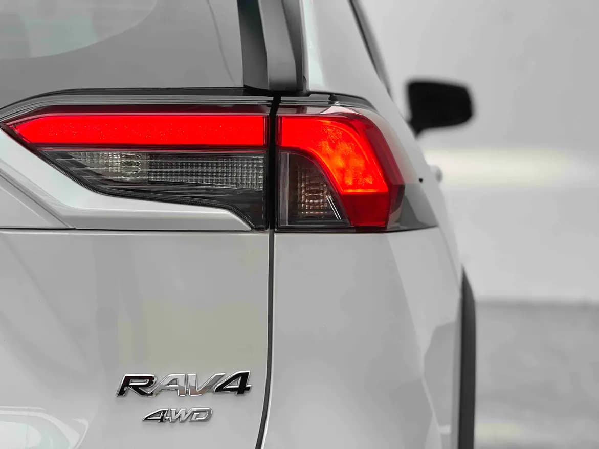 Toyota RAV4 2022 г. 32858 км. — фото 5