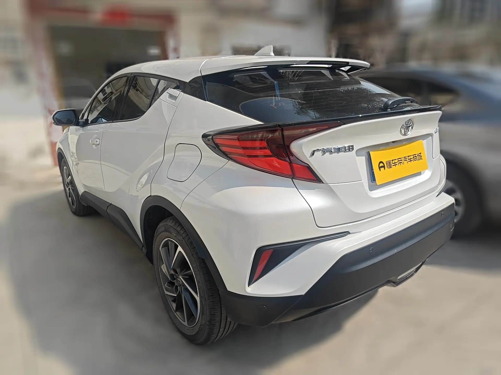 Toyota C-HR 2024 г. 39259 км. — фото 5