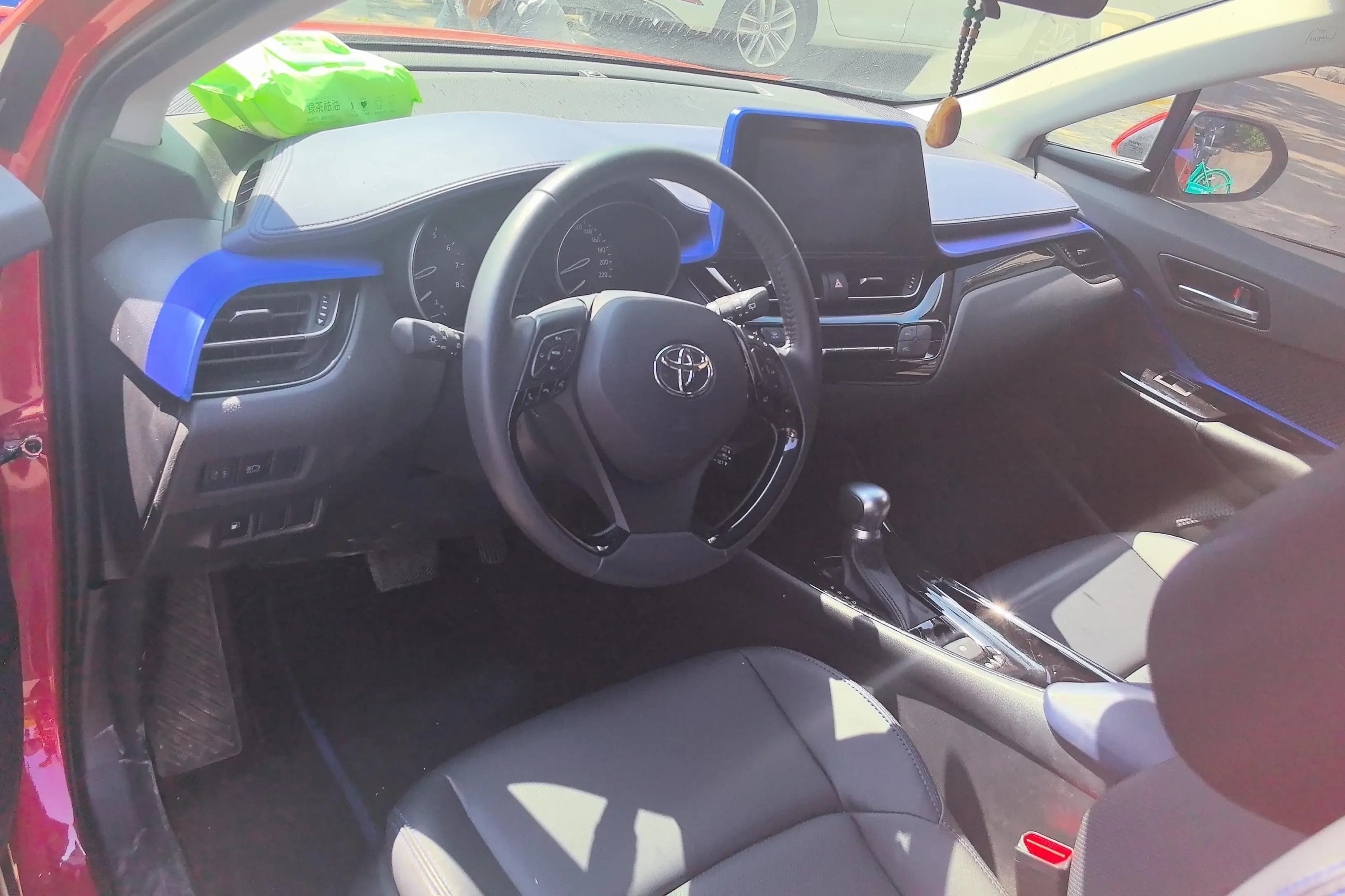Toyota C-HR 2022 г. 13560 км. — фото 7