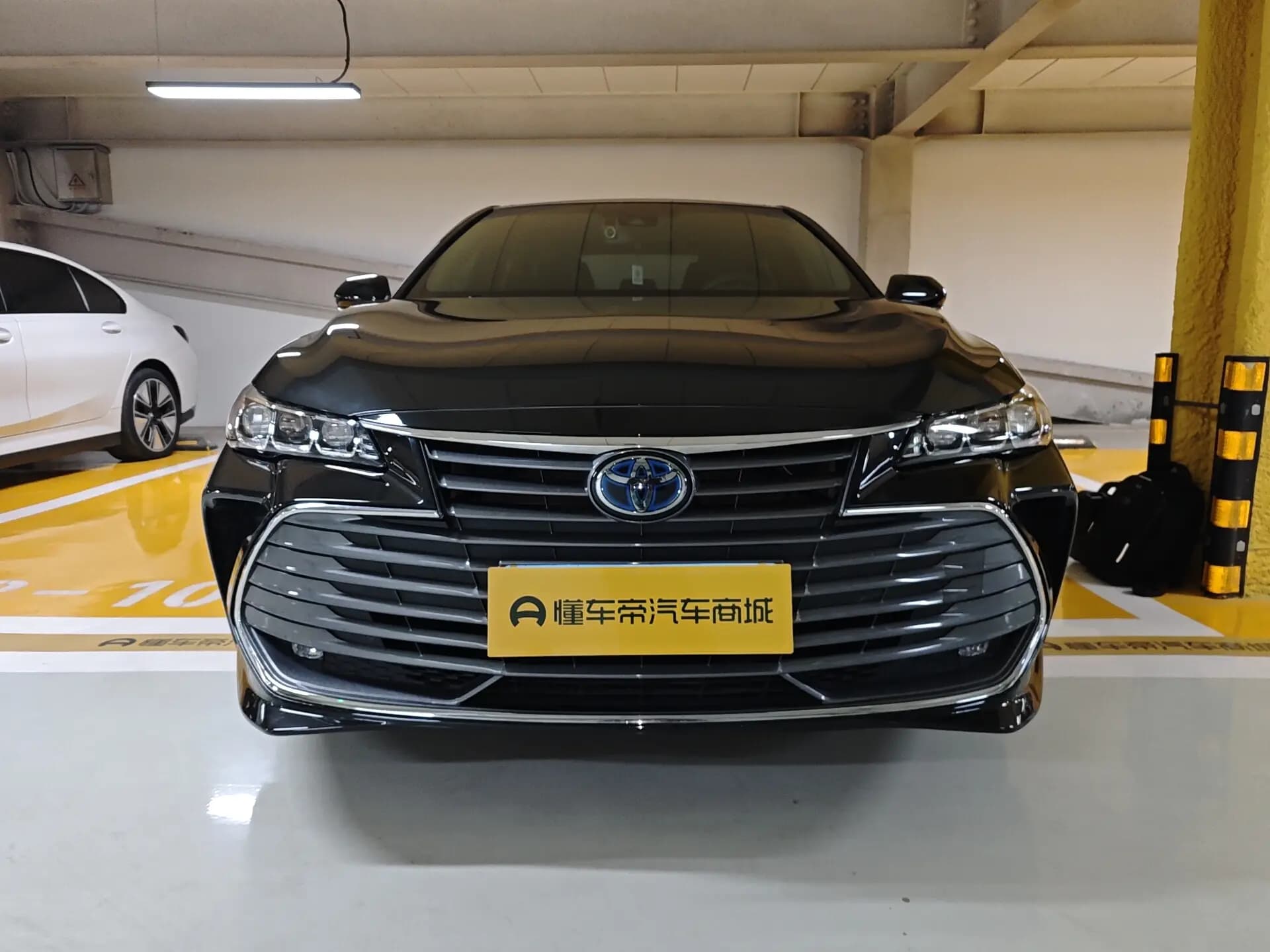 Toyota Avalon 2022 г. 66091 км. — фото 2