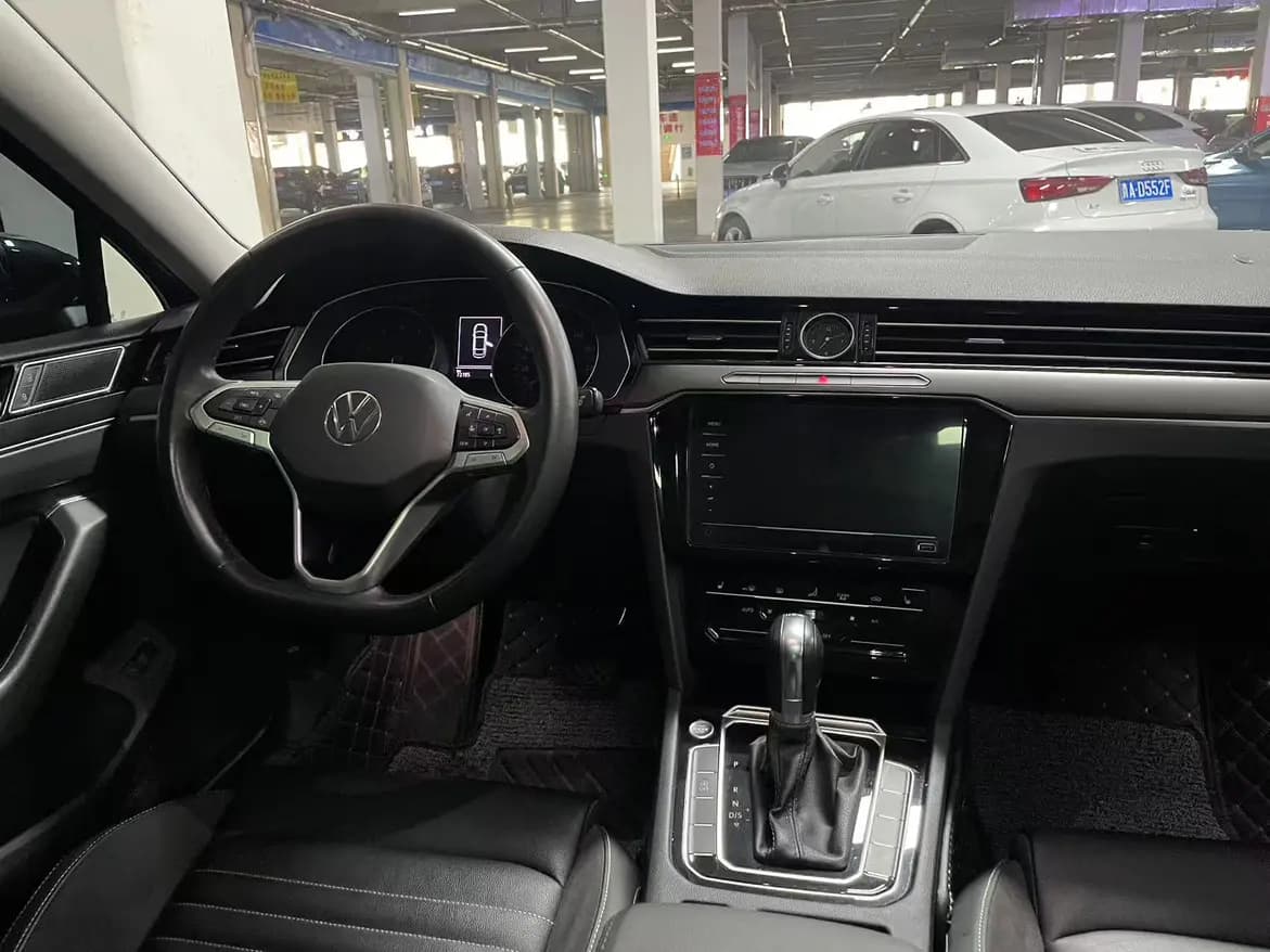Volkswagen Magotan 2022 г. 72057 км. — фото 8