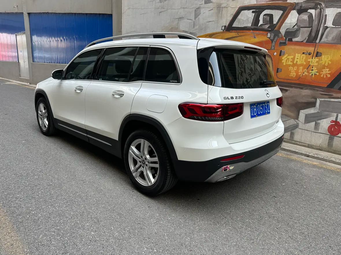 Mercedes-Benz GLB 2022 г. 80056 км. — фото 5