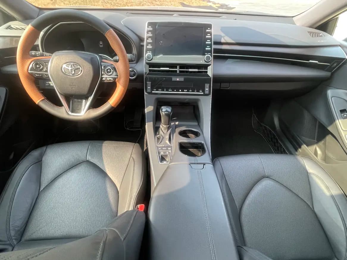 Toyota Avalon 2021 г. 60093 км. — фото 3