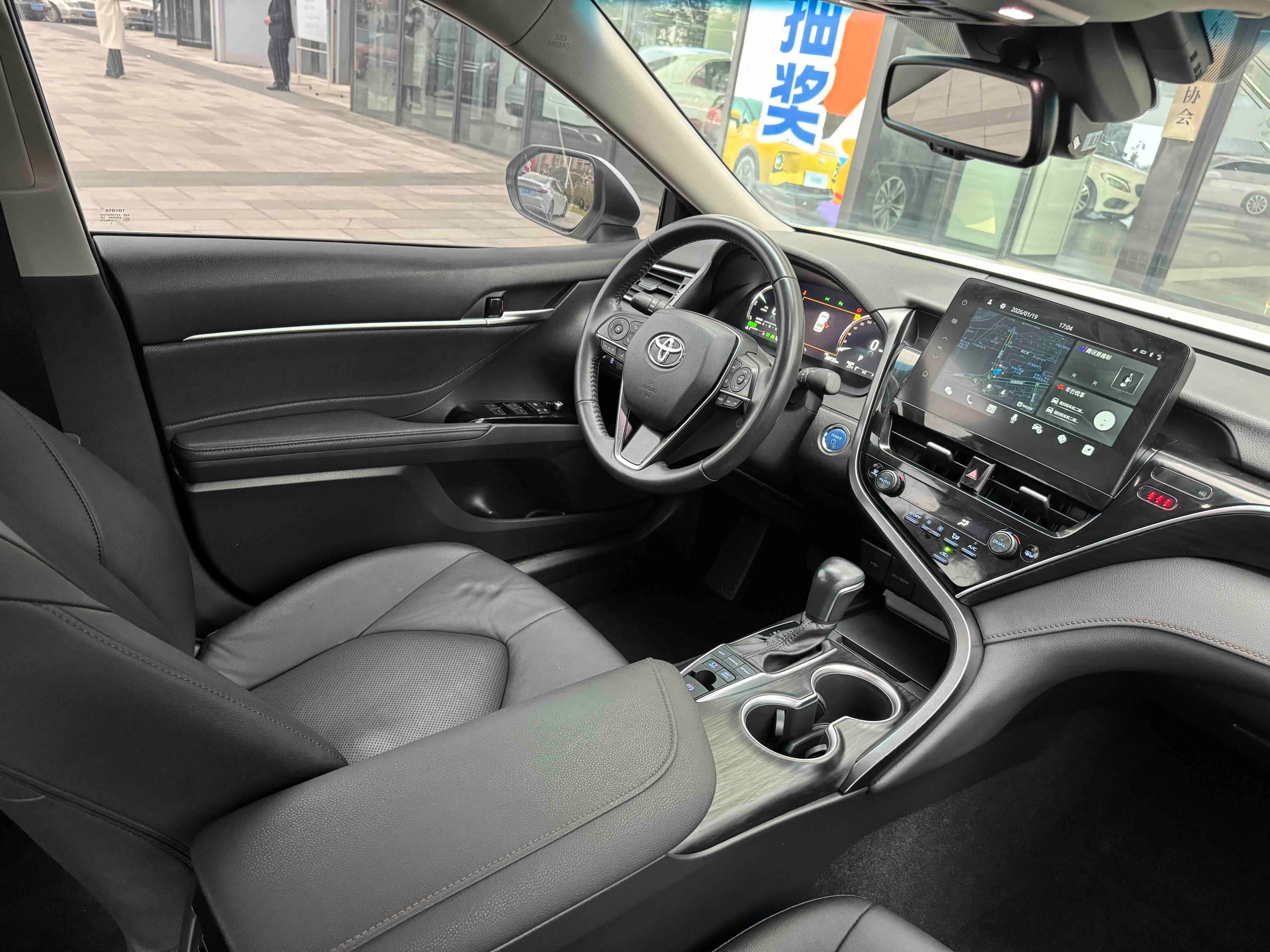 Toyota Camry 2021 г. 38068 км. — фото 16
