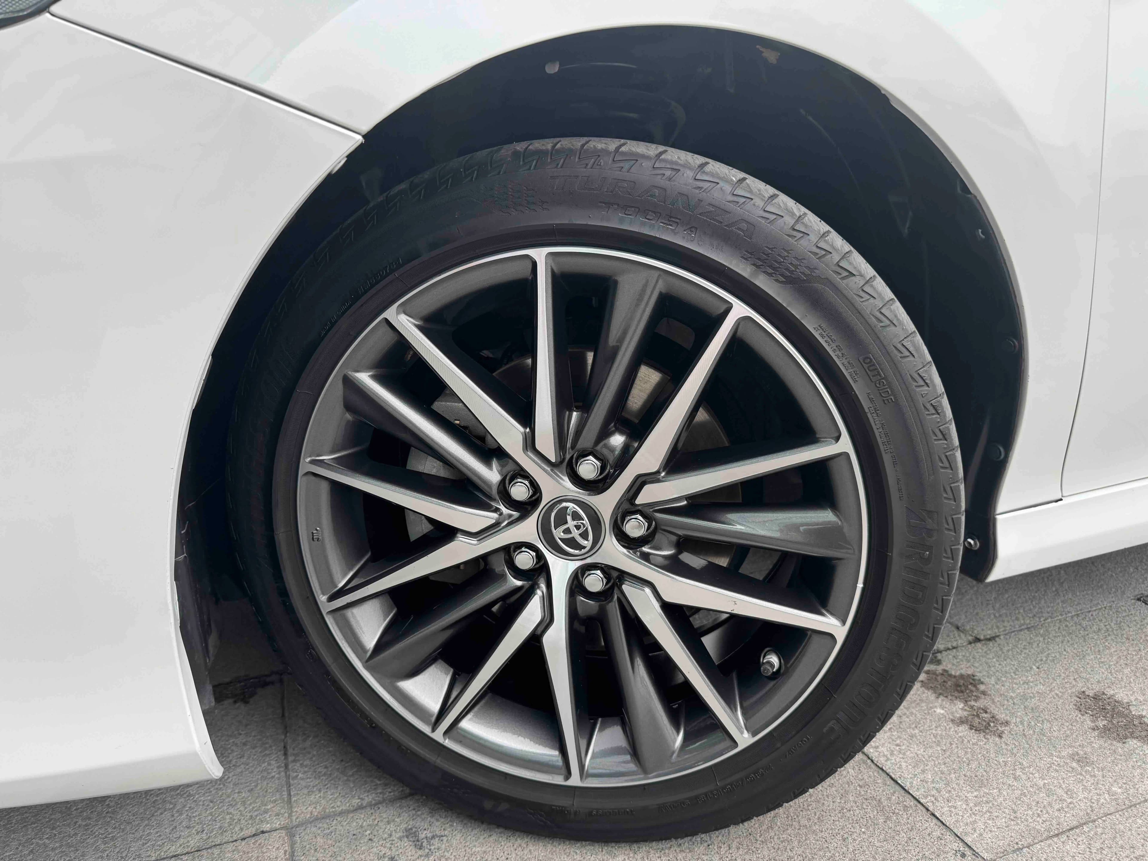 Toyota Camry 2021 г. 38068 км. — фото 6