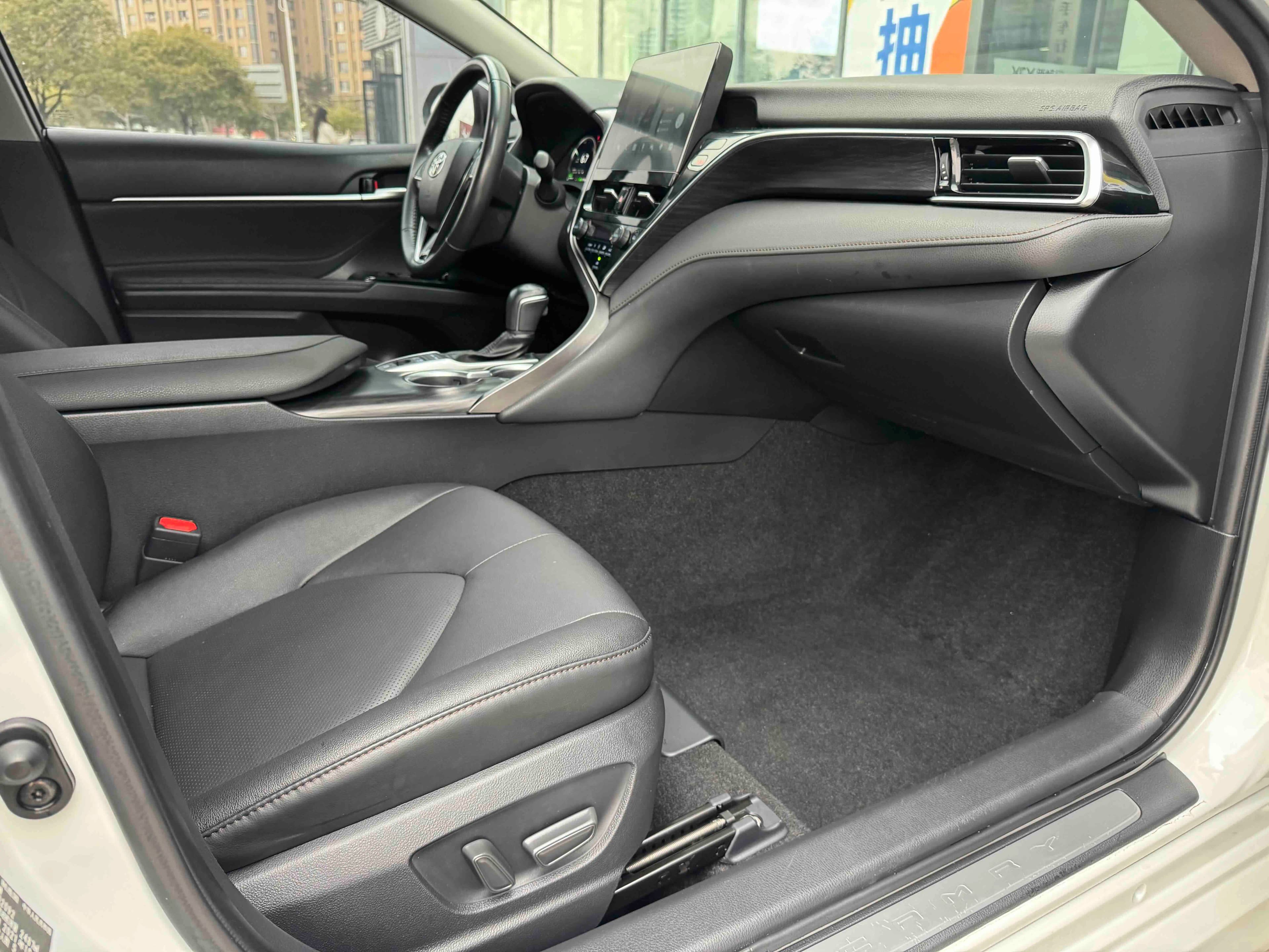 Toyota Camry 2021 г. 38068 км. — фото 7