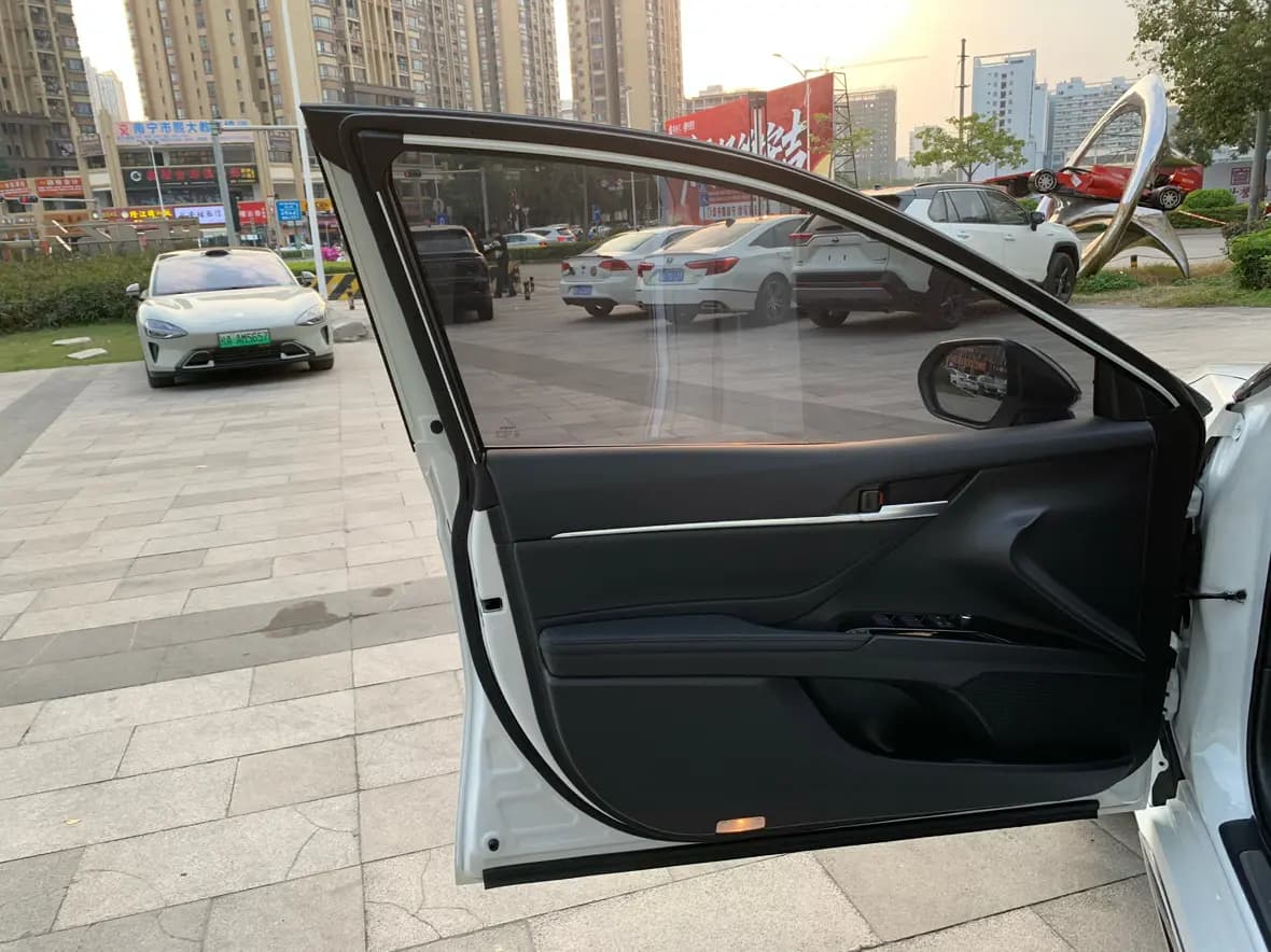 Toyota Camry 2023 г. 15069 км. — фото 19