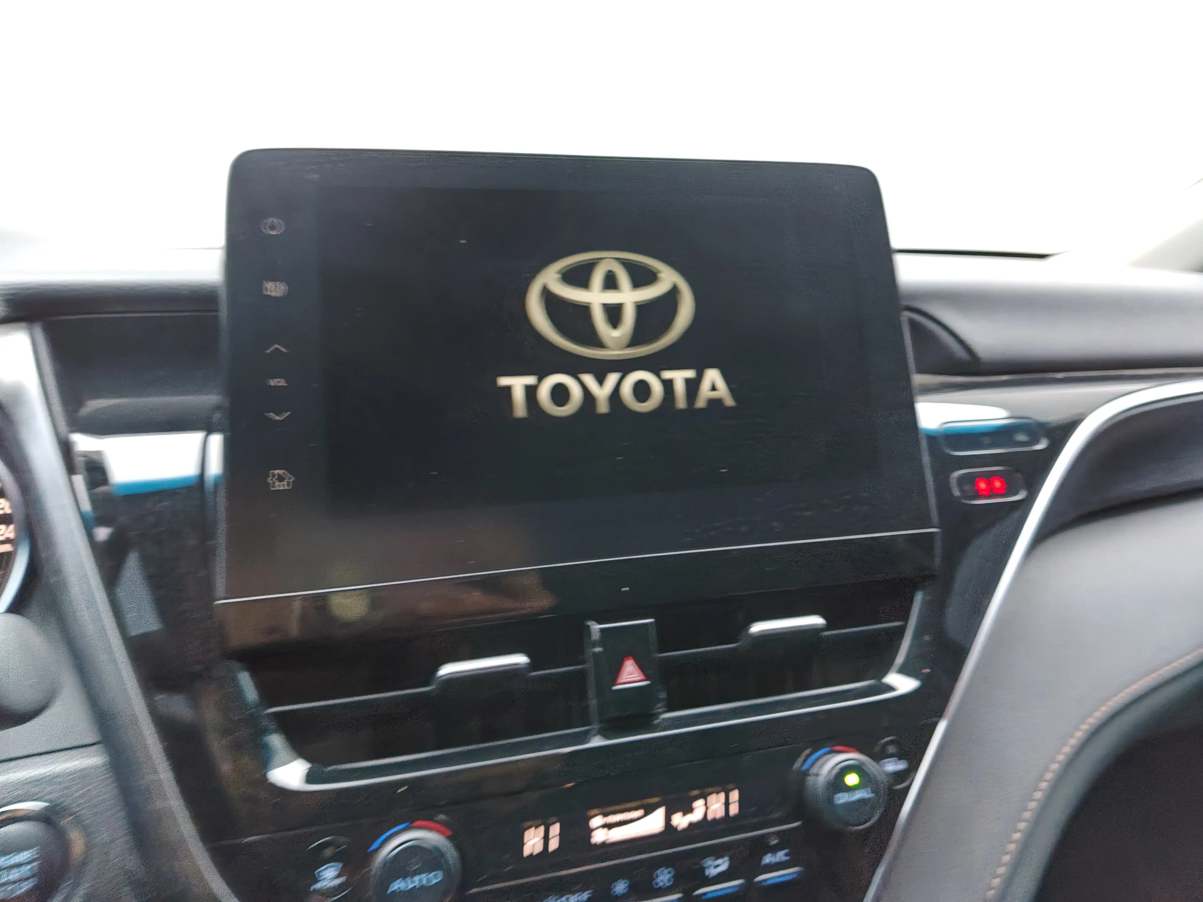 Toyota Camry 2022 г. 18071 км. — фото 17