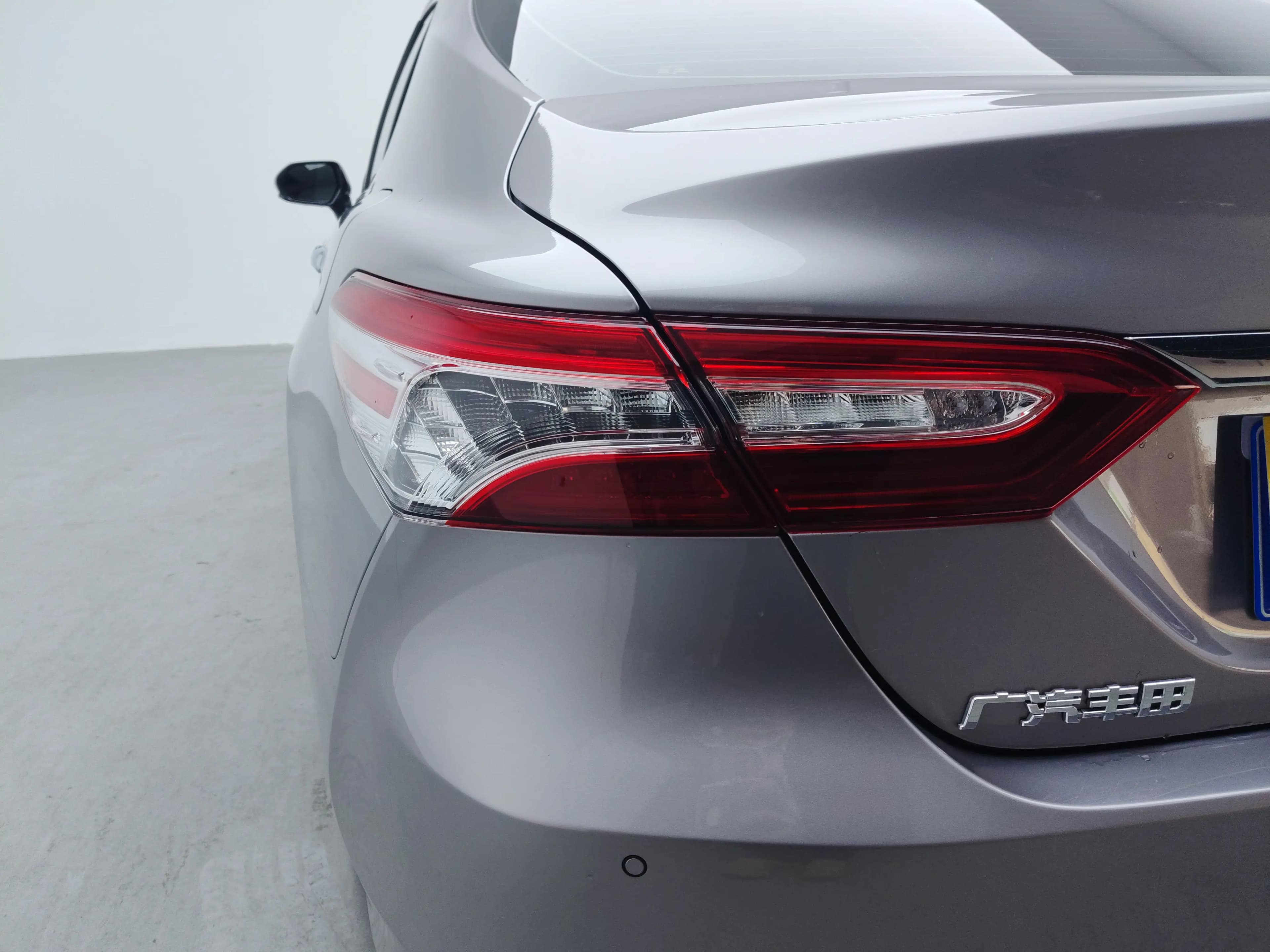 Toyota Camry 2022 г. 18071 км. — фото 8