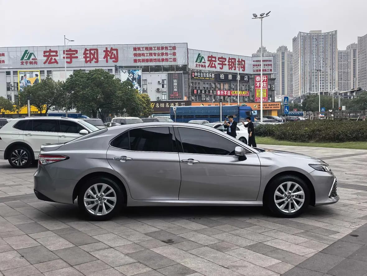 Toyota Camry 2022 г. 16072 км. — фото 5