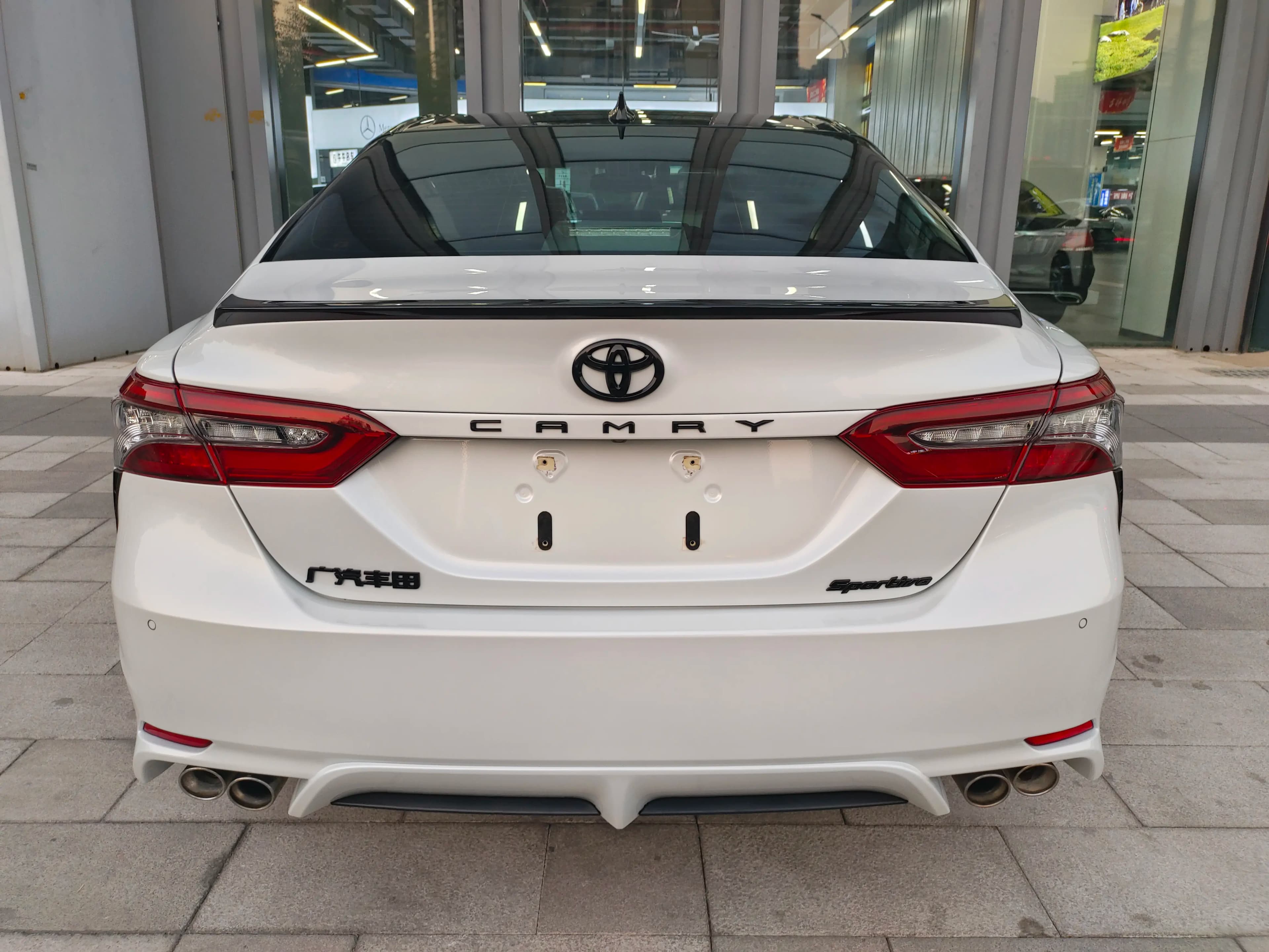Toyota Camry 2023 г. 30076 км. — фото 5