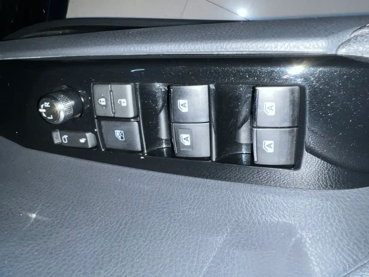 Toyota Camry 2021 г. 20077 км. — фото 13