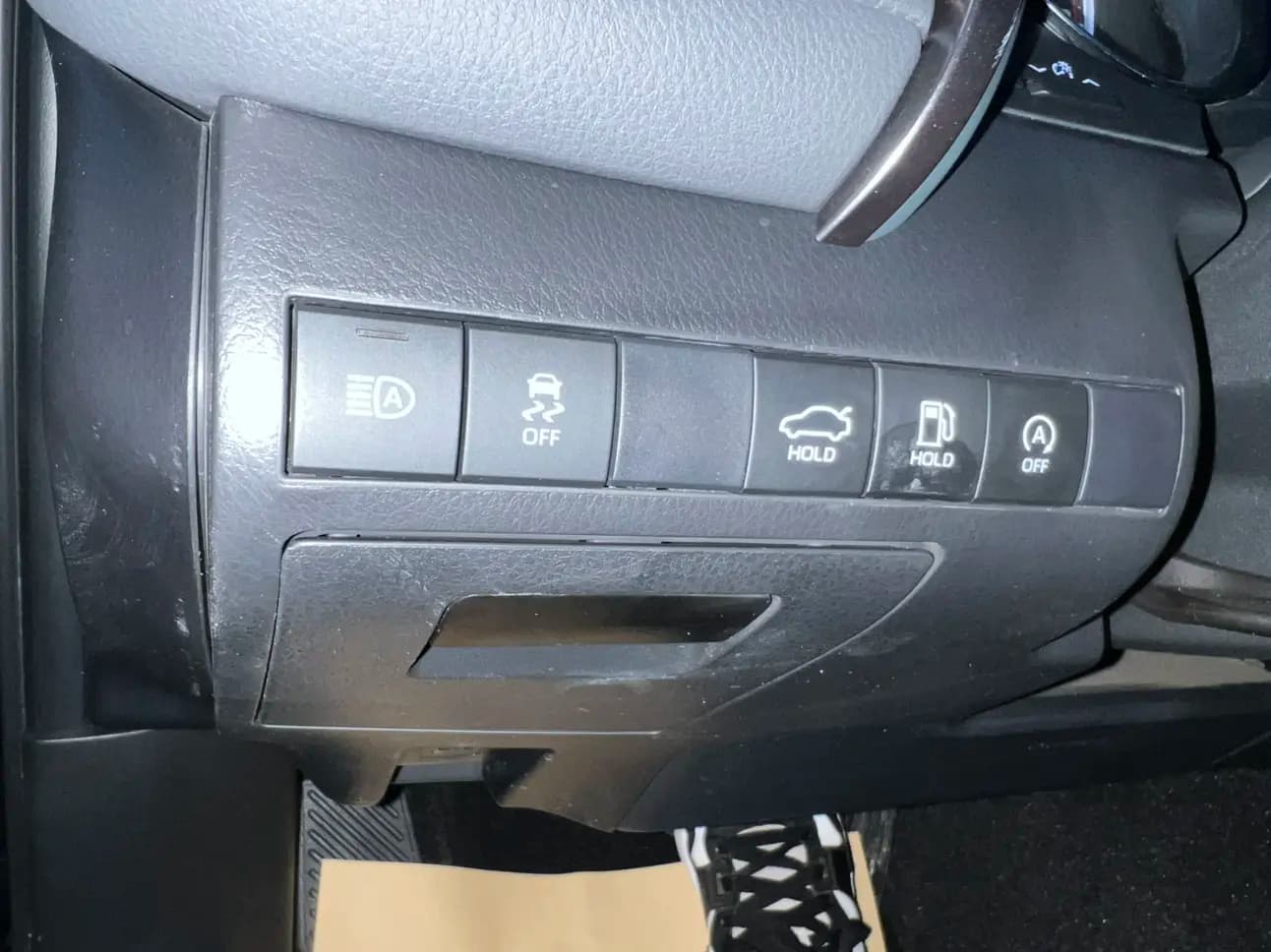 Toyota Camry 2021 г. 20077 км. — фото 24