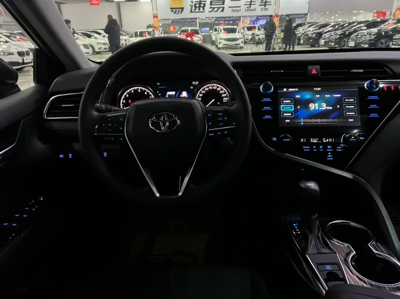 Toyota Camry 2021 г. 20077 км. — фото 25