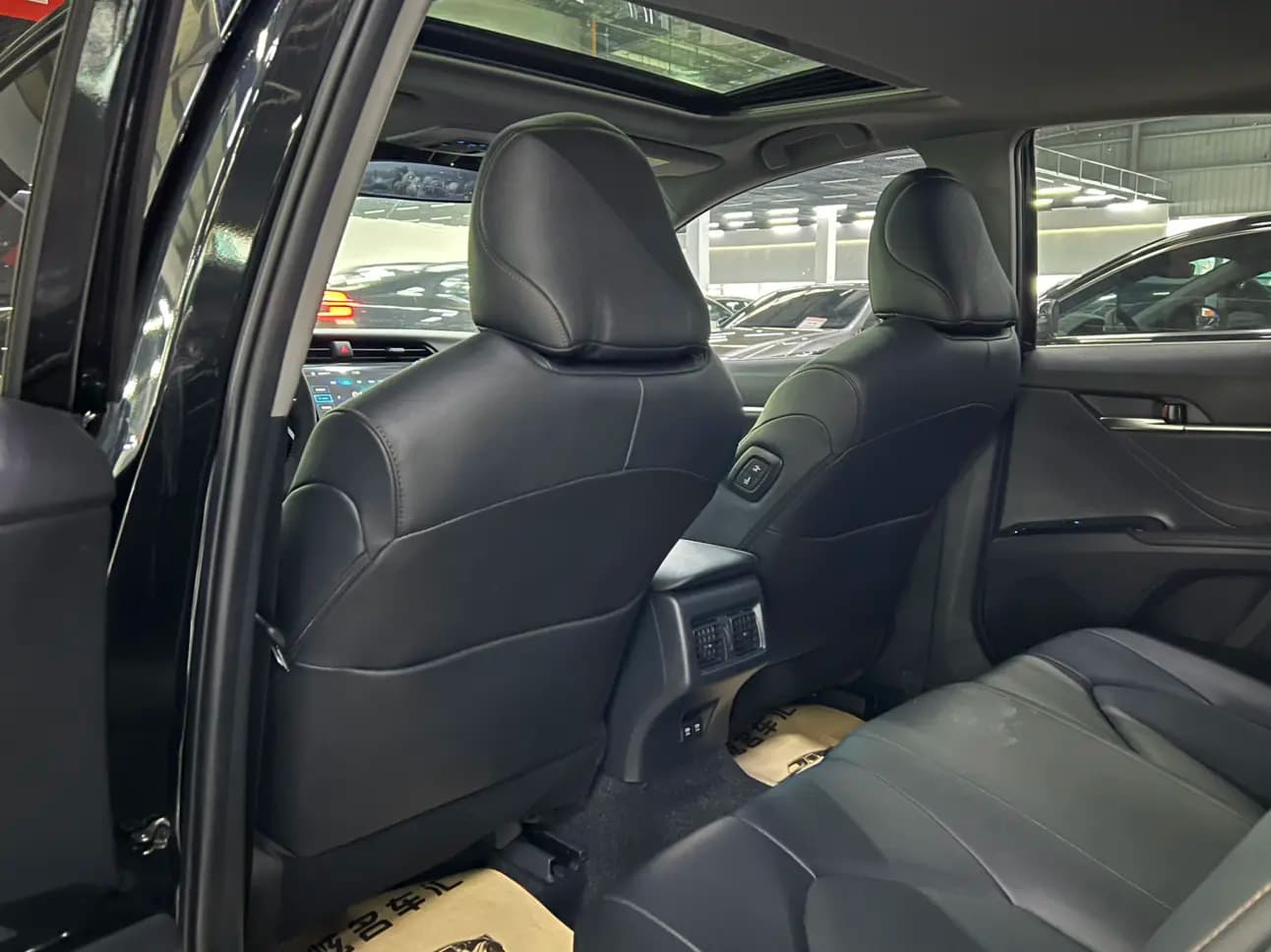 Toyota Camry 2021 г. 20077 км. — фото 27