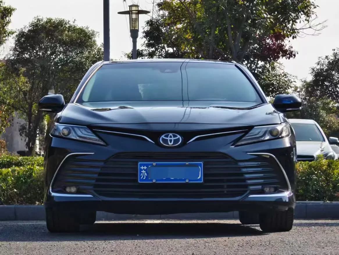 Toyota Camry 2022 г. 70000 км. — фото 2