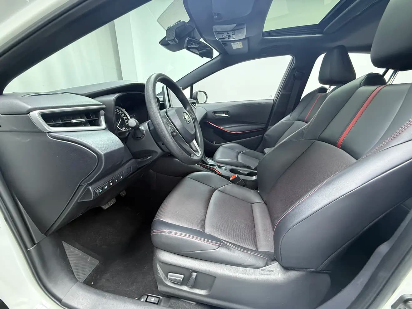 Toyota Levin 2021 г. 37000 км. — фото 9