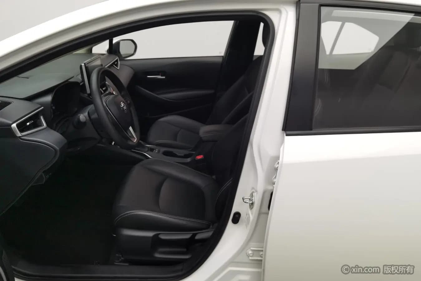 Toyota Corolla 2021 г. 42942 км. — фото 12